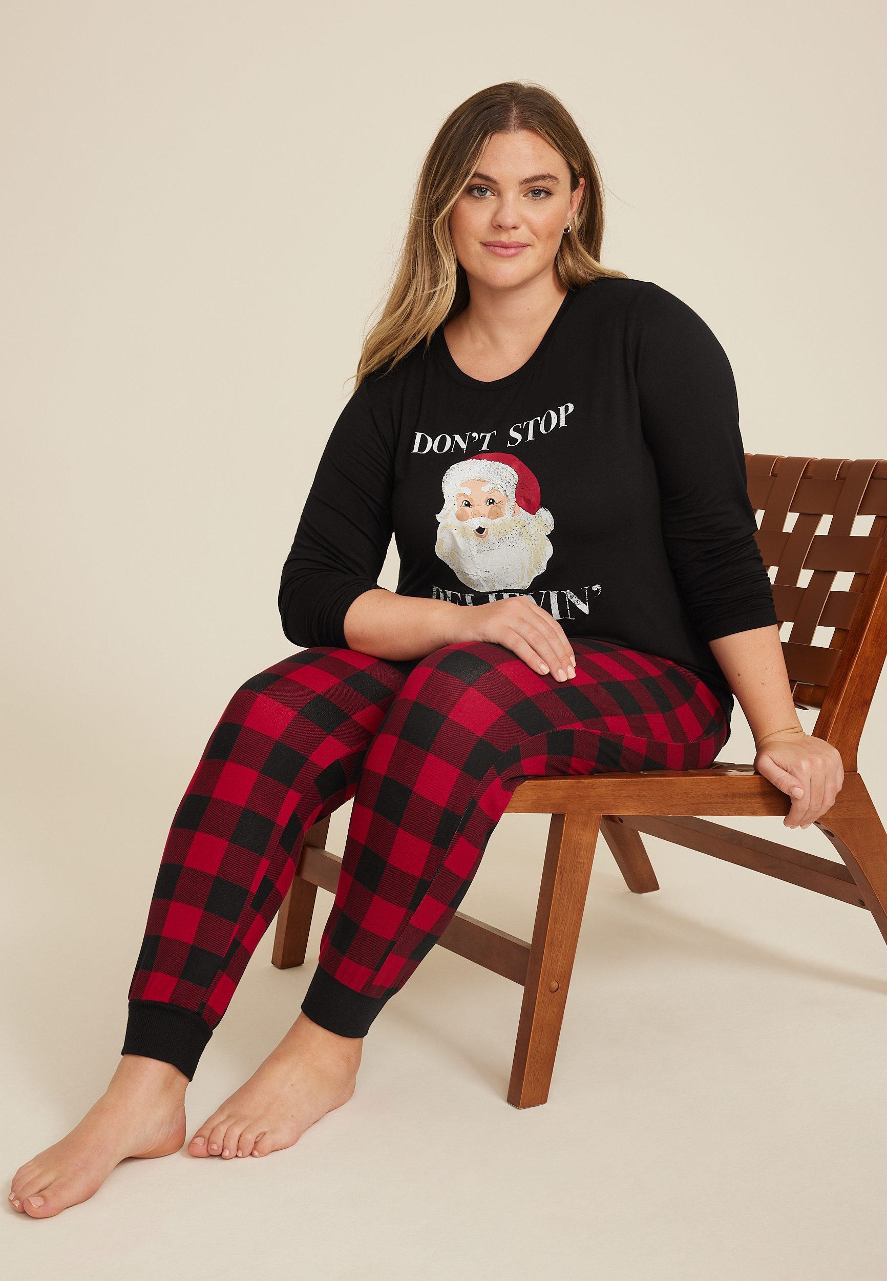 Plus Size Dont Stop Believin Graphic Tee And Jogger Pajama Set, C1756, large
