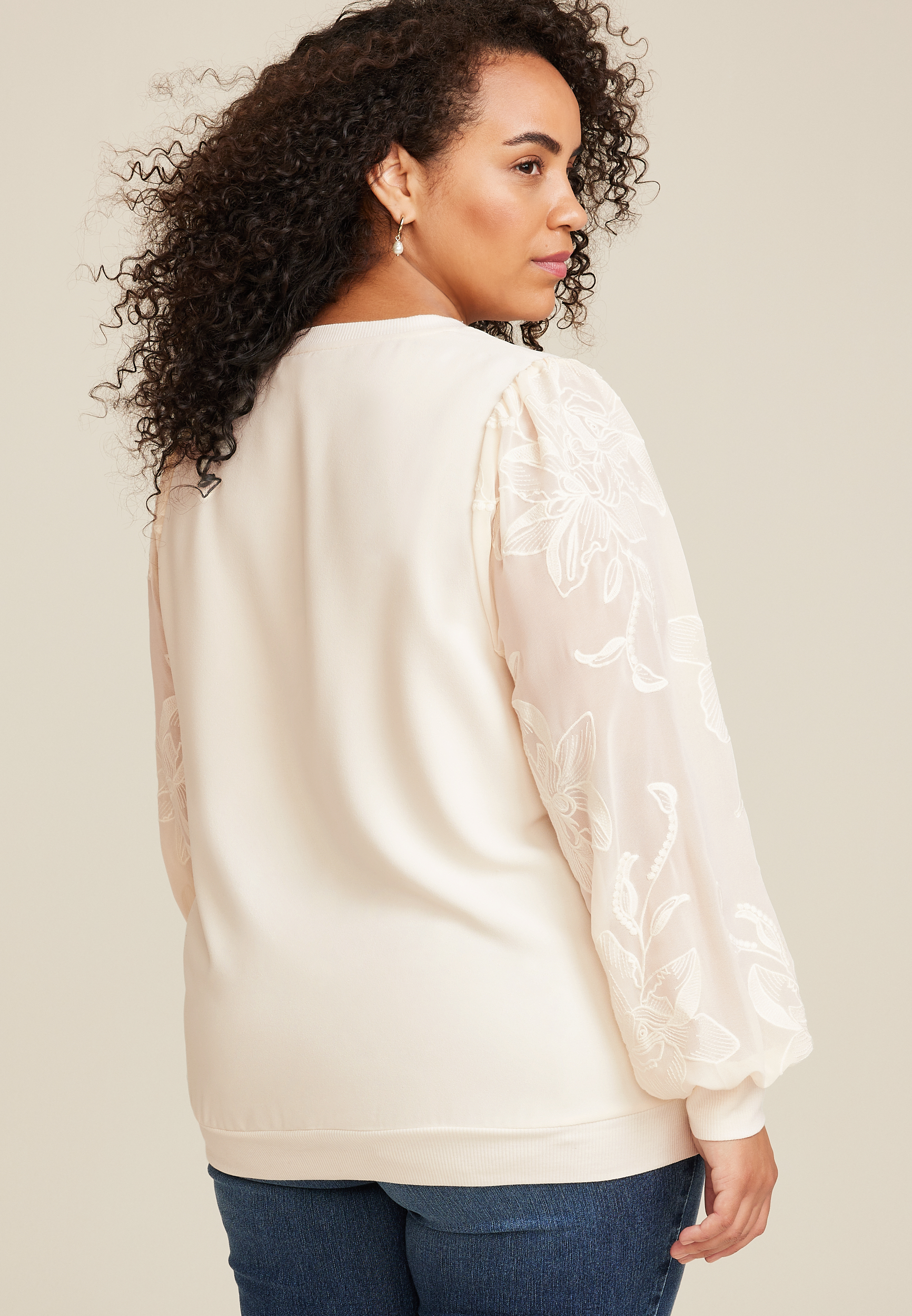 Plus Size Floral Embroidered Long Sleeve Top, C2789, large