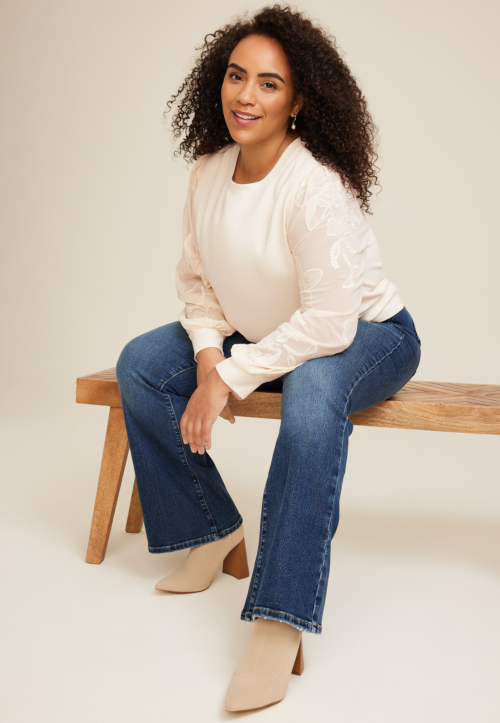 Plus Size Floral Embroidered Long Sleeve Top, C2789, large