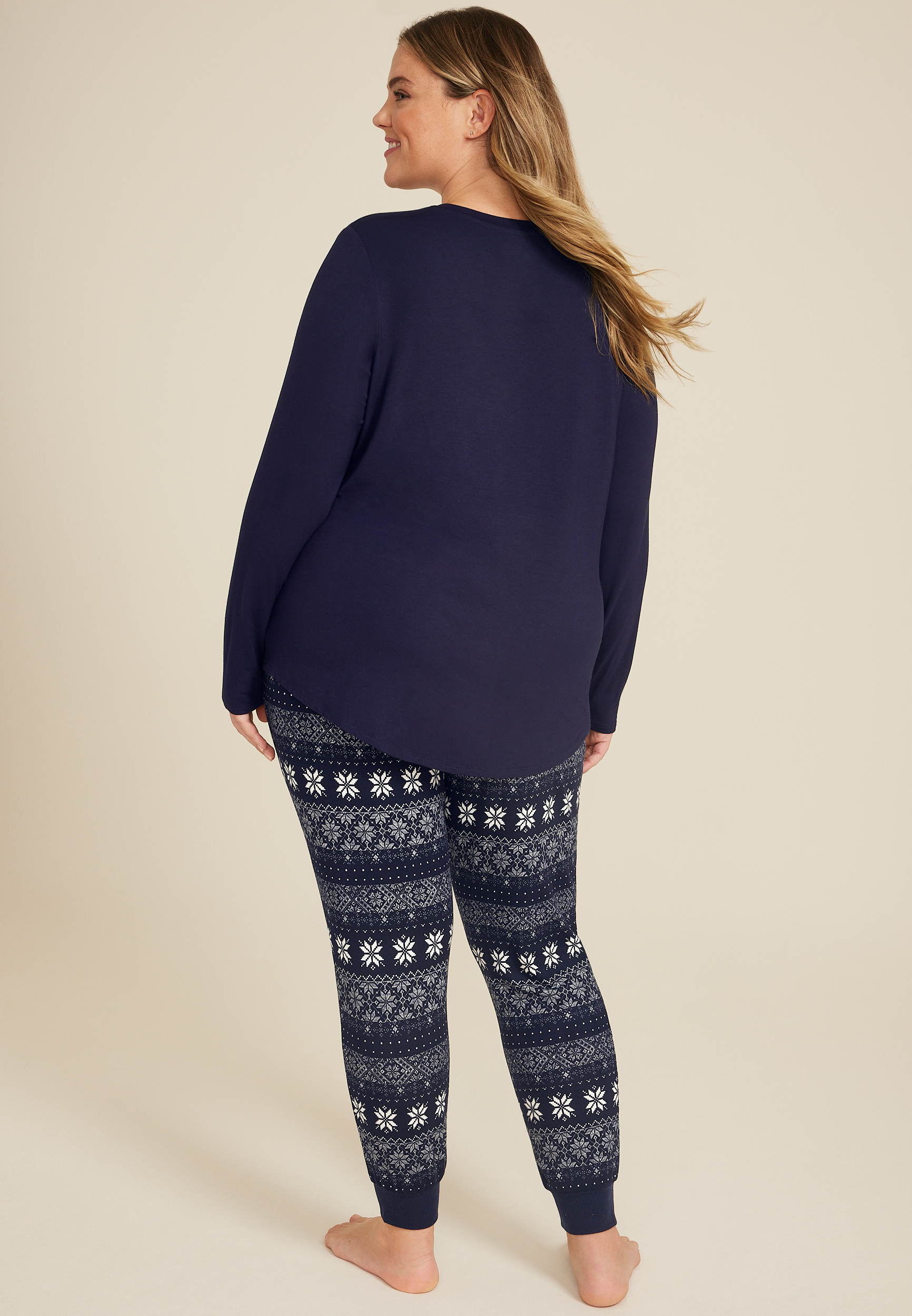 Plus Size Lets Hibernate Graphic Tee And Jogger Pajama Set, C1943, large