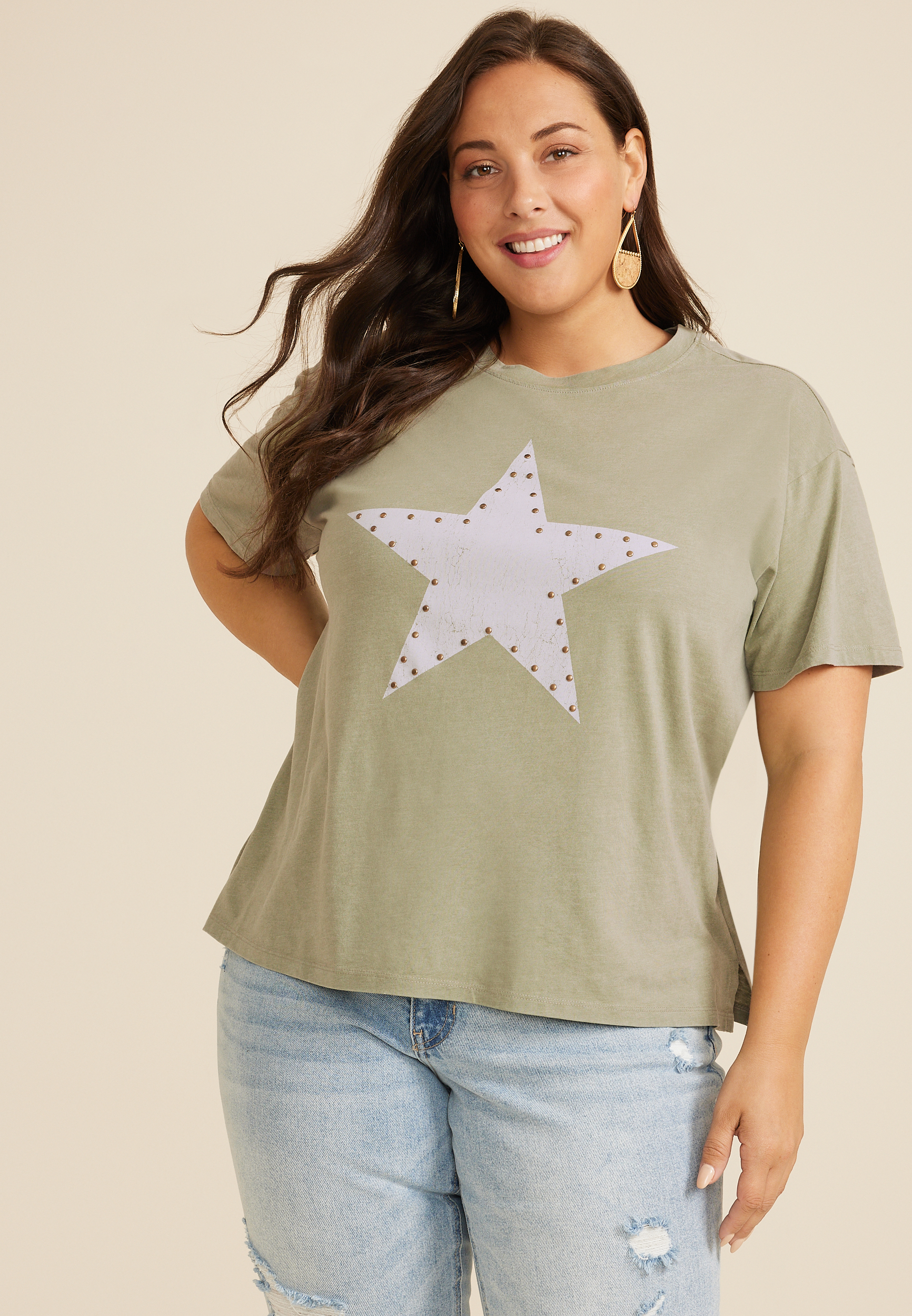 Plus Size Studded Star Relaxed Fit Graphic Tee