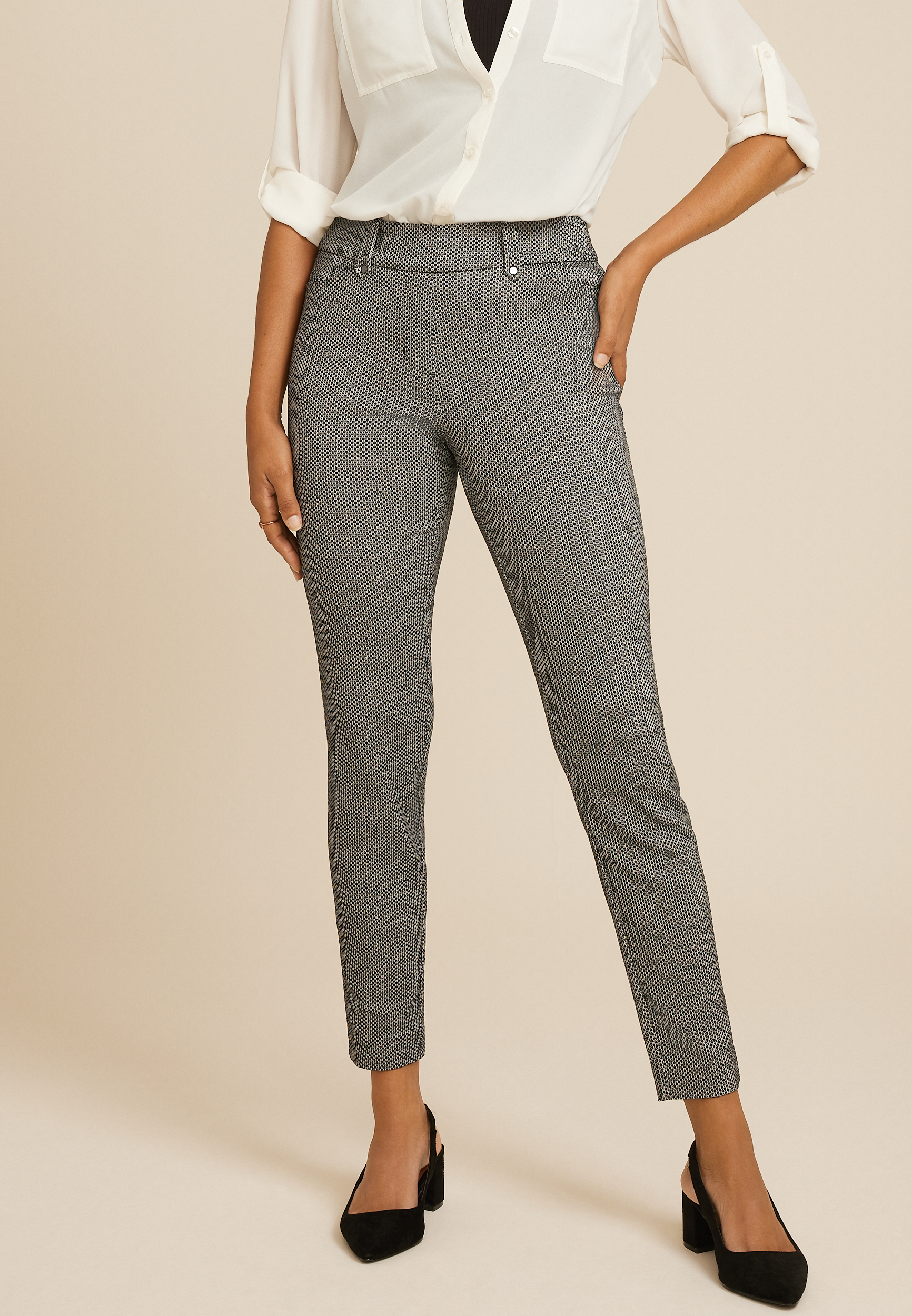 Bengaline Textured Mid Rise Skinny Pant