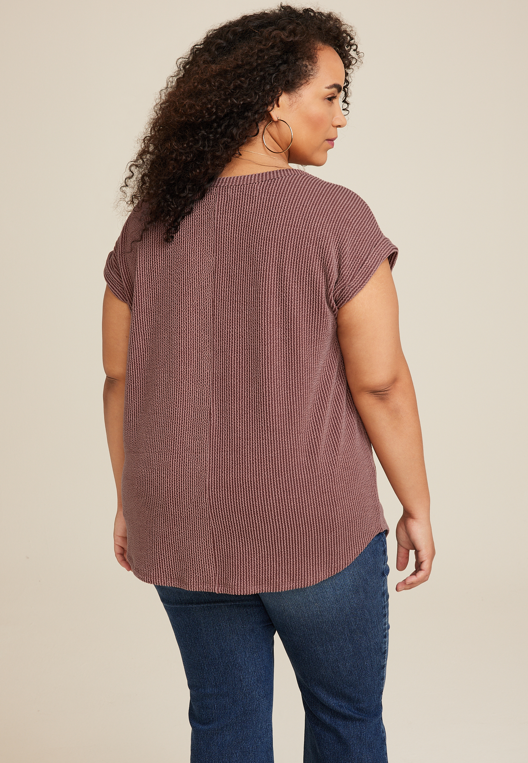 Plus Size 24/7 Clara Short Sleeve Wavy Ribbed Tee, CHOCOLATE, large