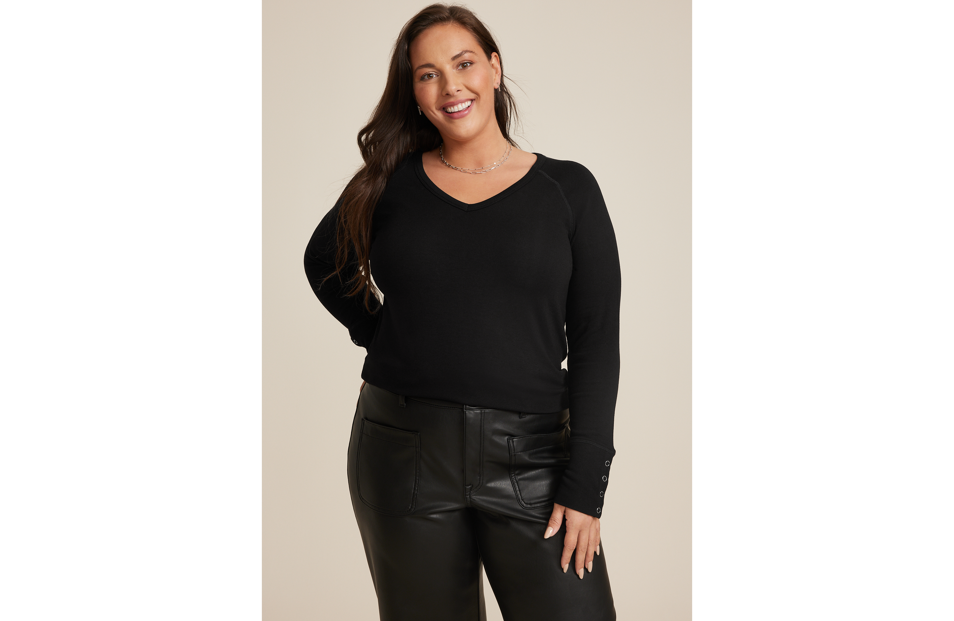 Plus Cozy Ribbed Snap Cuff V Neck Long Sleeve Tee