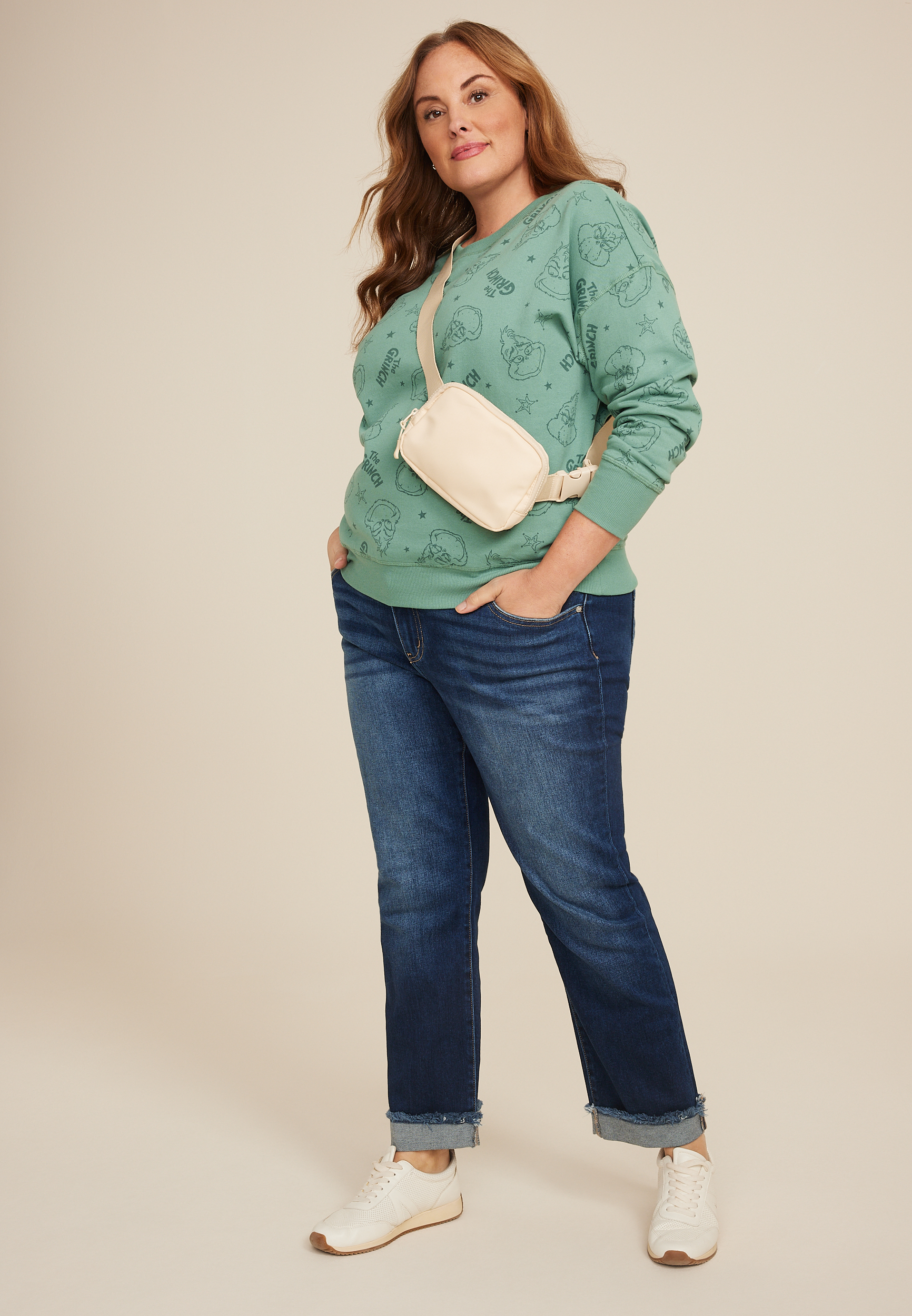 Plus Size The Grinch Relaxed Fit Sweatshirt, C9850, large