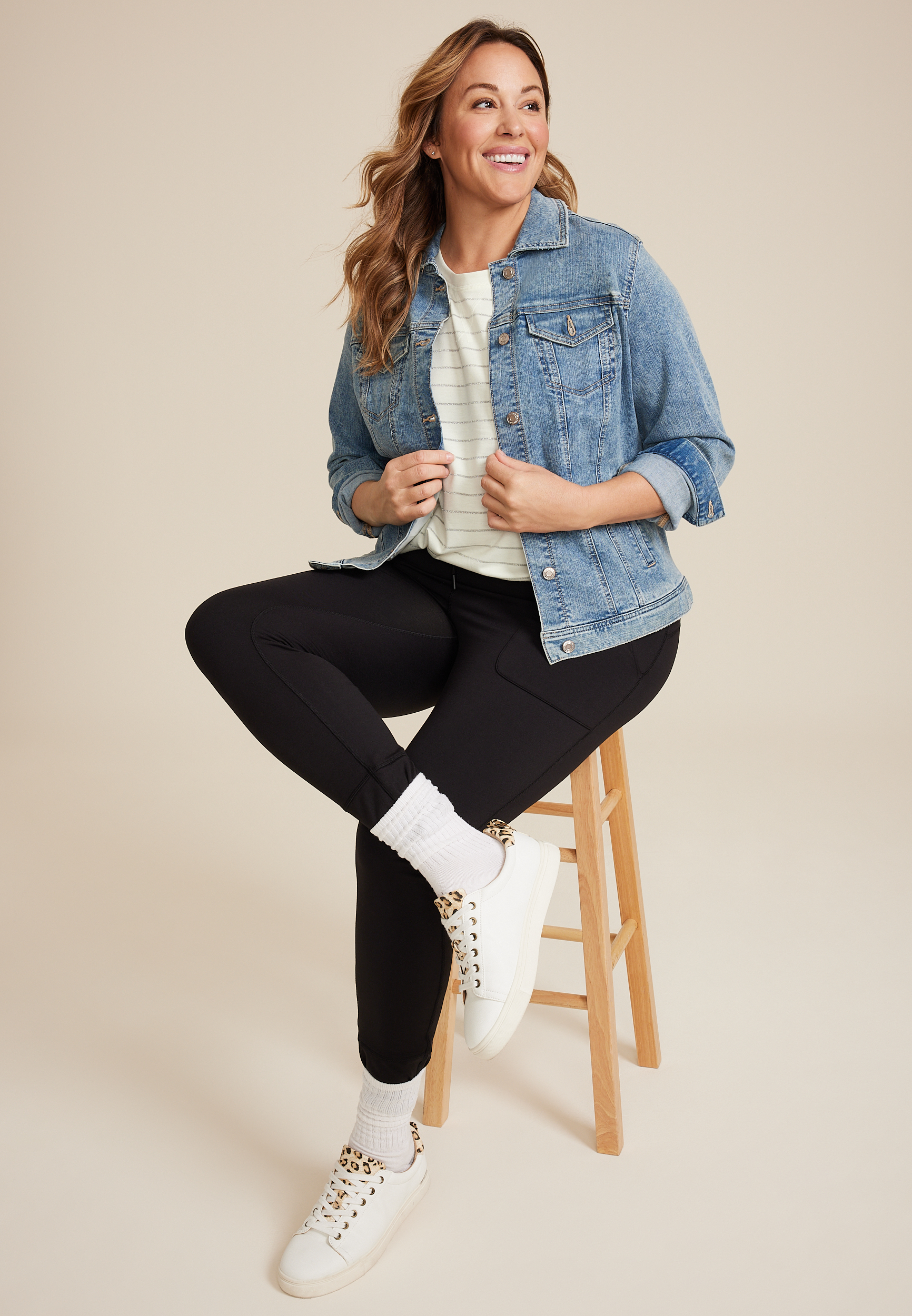 Plus Size 24/7 Clara Metallic Striped Long Sleeve Tee, C3986, large