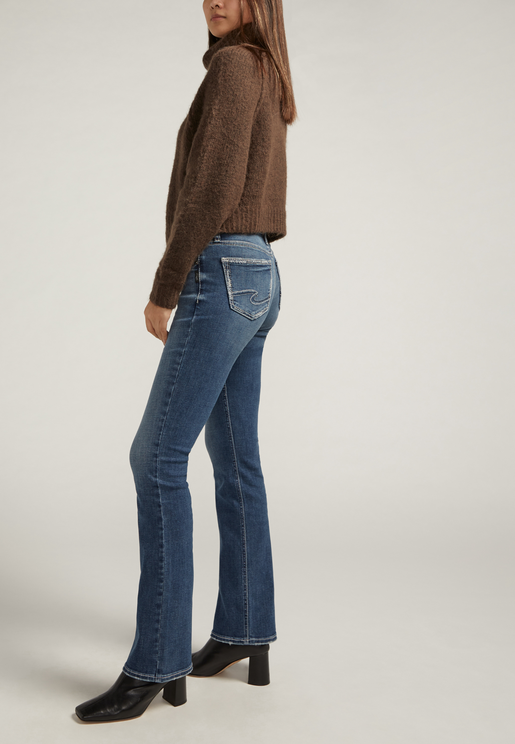 Silver Jeans Co.&reg; Suki Curvy Mid Rise Slim Boot Jean, C3337, large