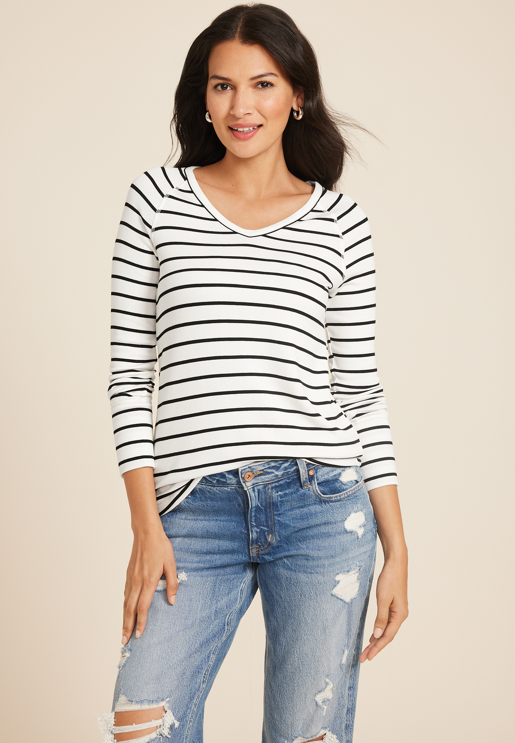 Cozy Ribbed Snap Cuff V Neck Long Sleeve Tee