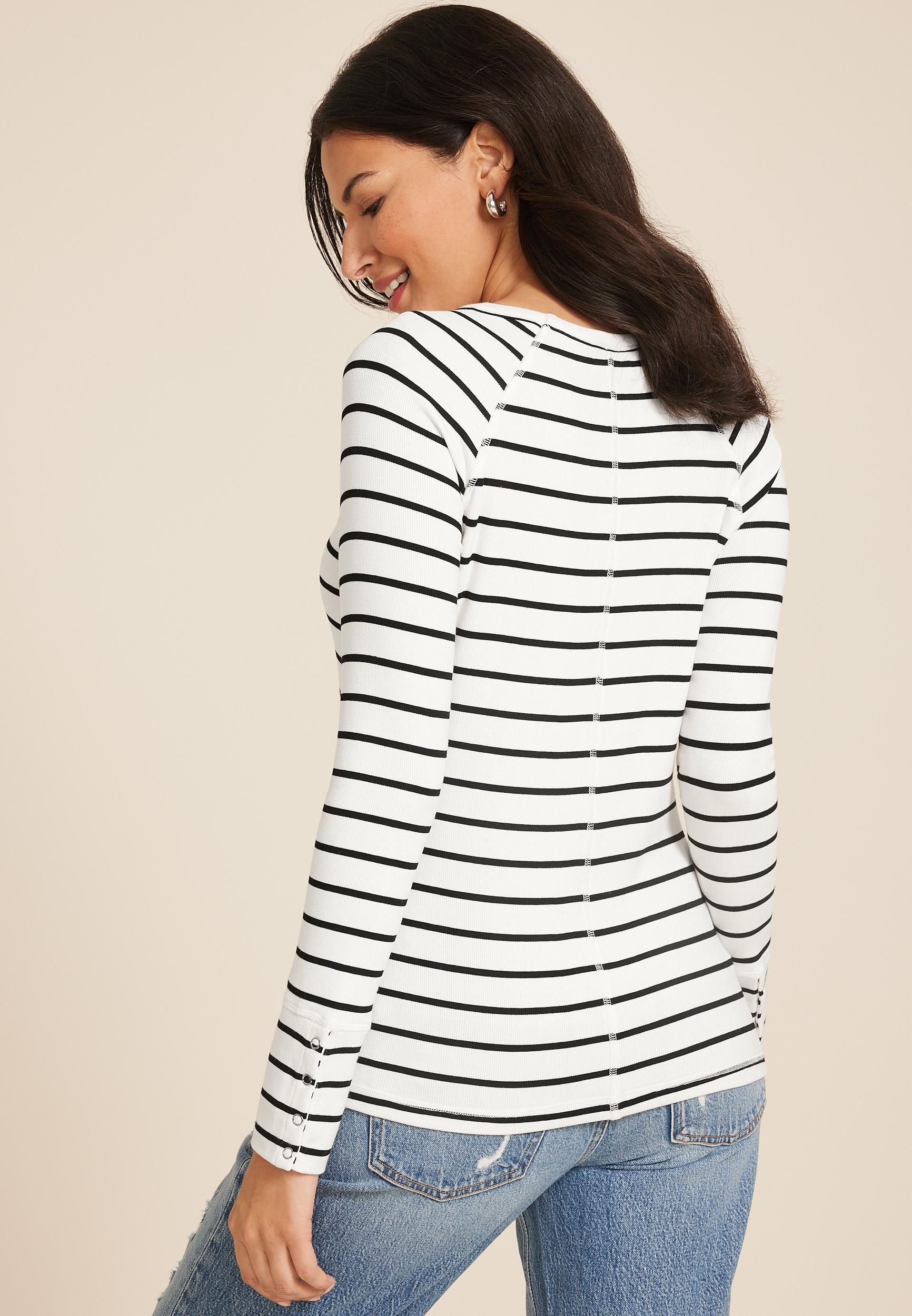 Cozy Ribbed Snap Cuff V Neck Long Sleeve Tee, SOFT WHITE COMBO, large