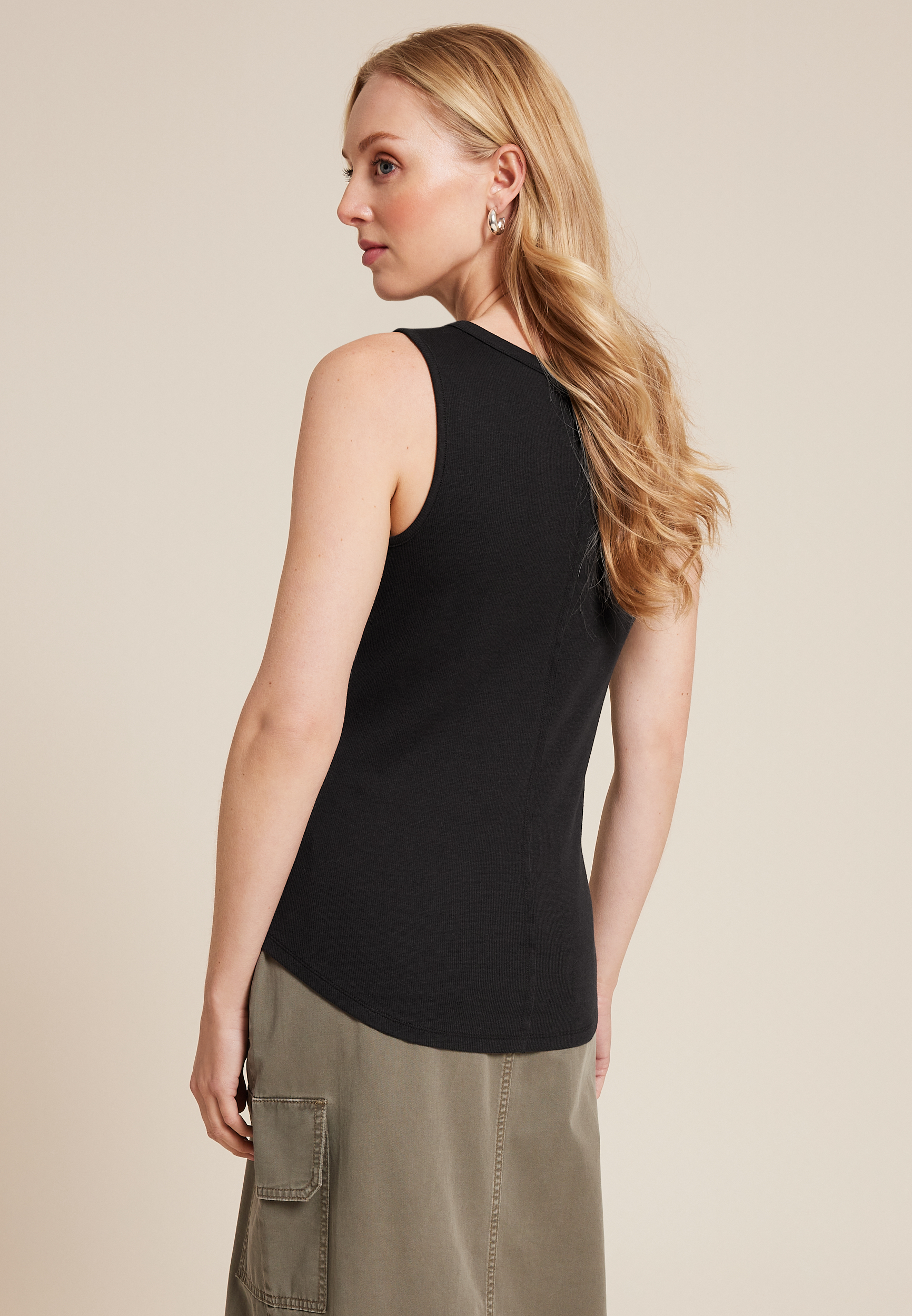 Henley Tank Solids K, C106, large