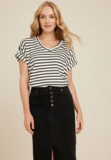 24/7 Clara Textured V Neck Tee, C1756, small