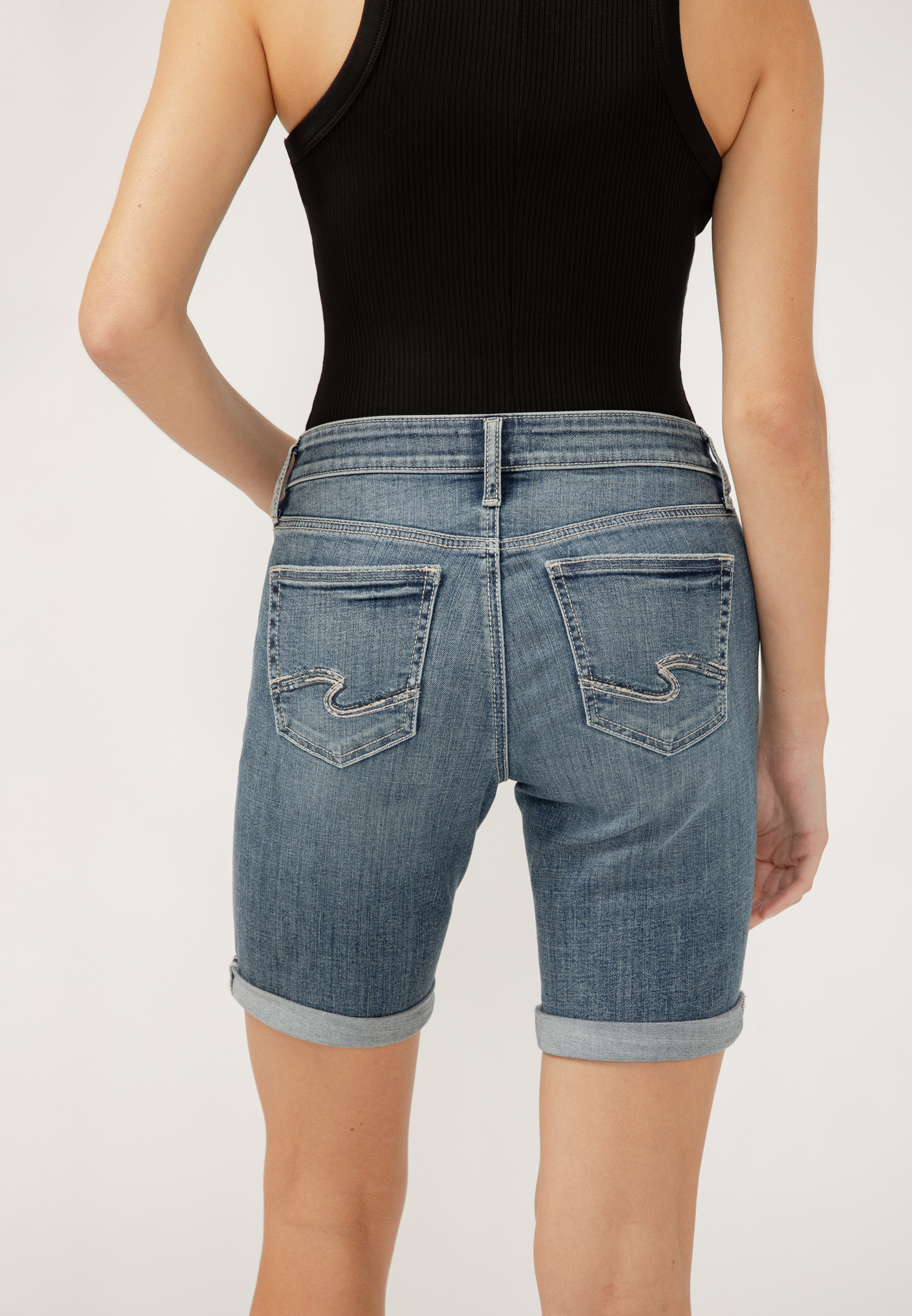 Silver Jeans Co.&reg; Elyse Mid Rise Luxe Stretch Rolled Hem 9in Bermuda Short, , large