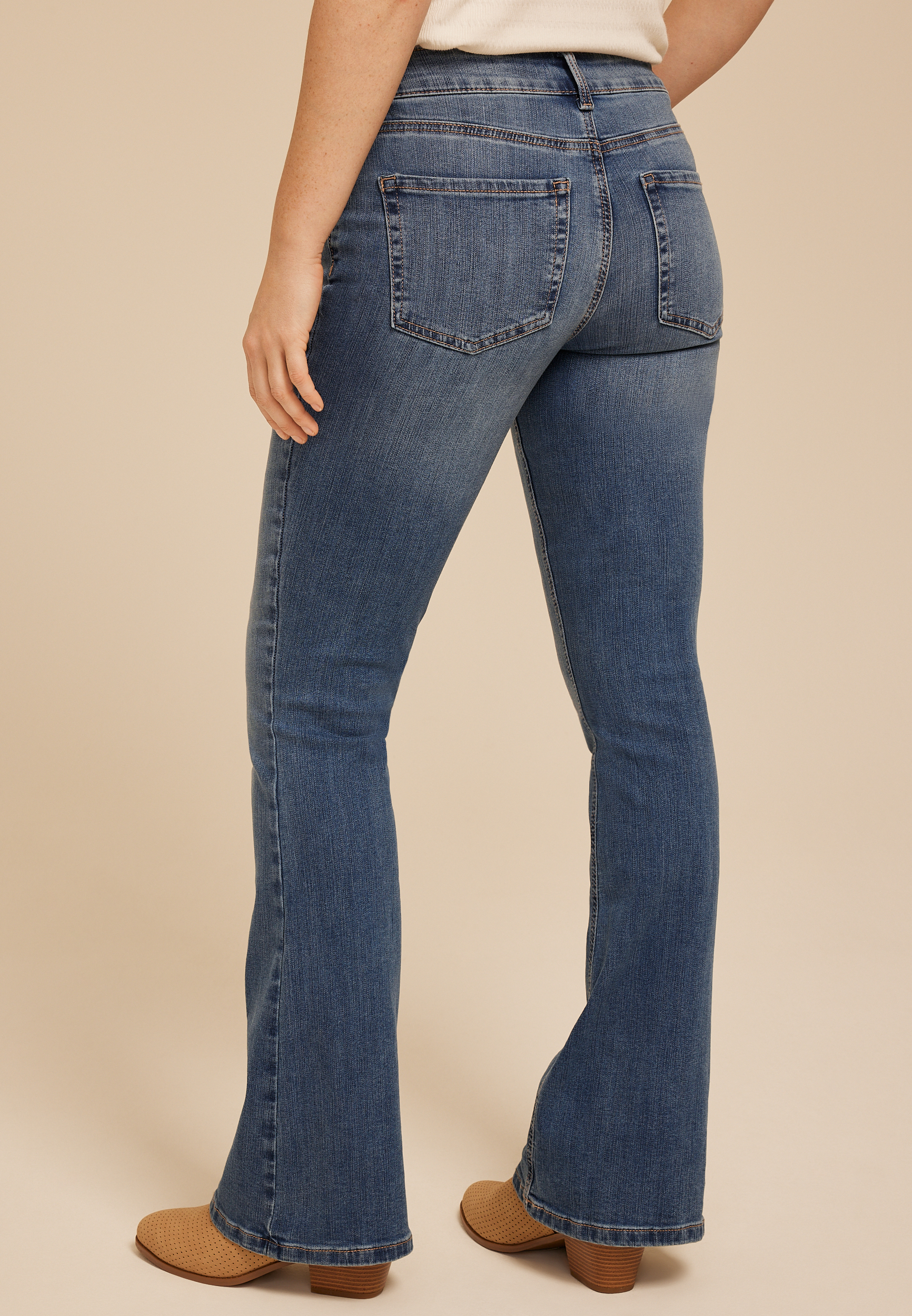 32 Classic MR Med Fl, C3337, large