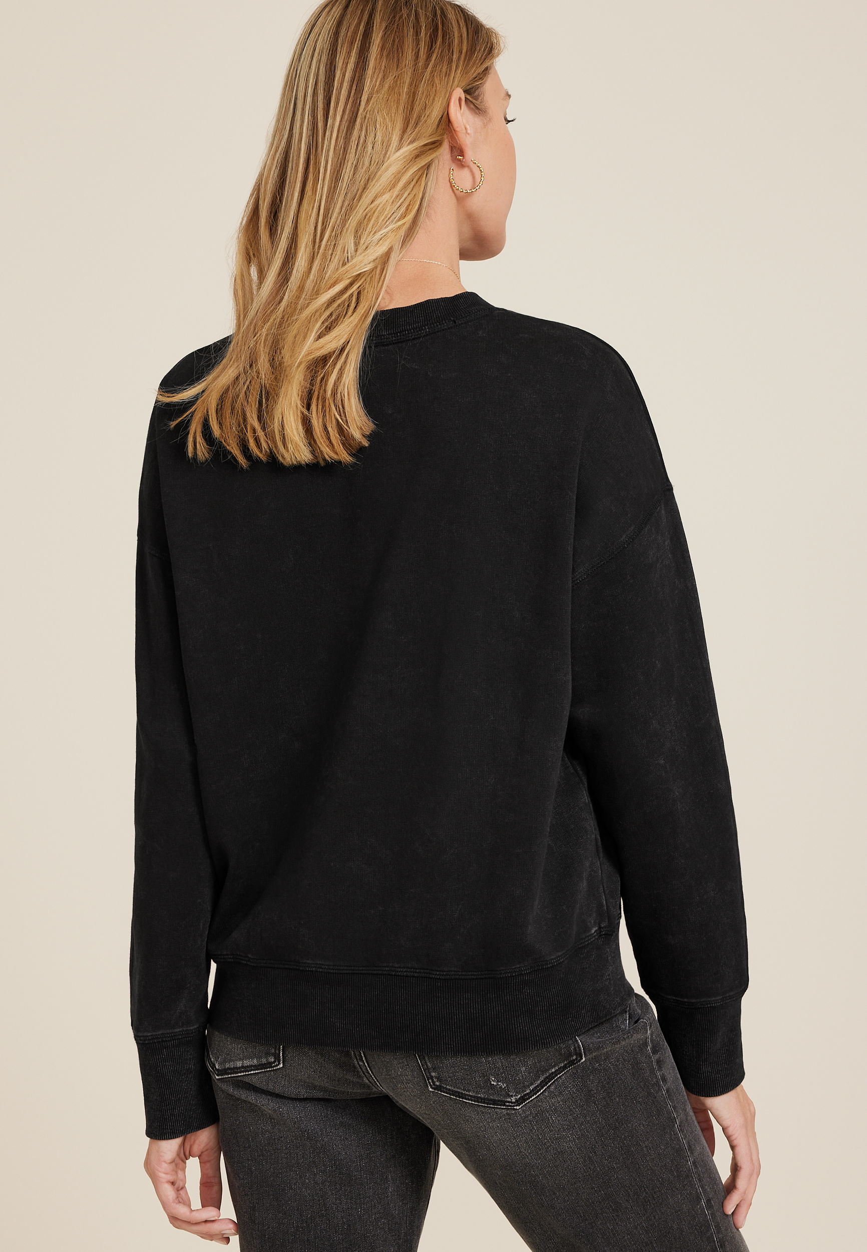 Scattered Hearts Relaxed Fit Sweatshirt, BLACK, large