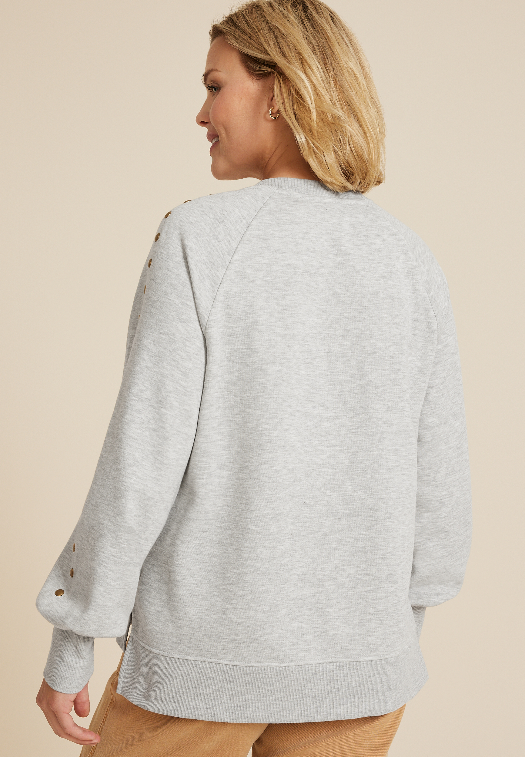 edgely&trade; Studded Sleeve Relaxed Fit Sweatshirt, C3348, large