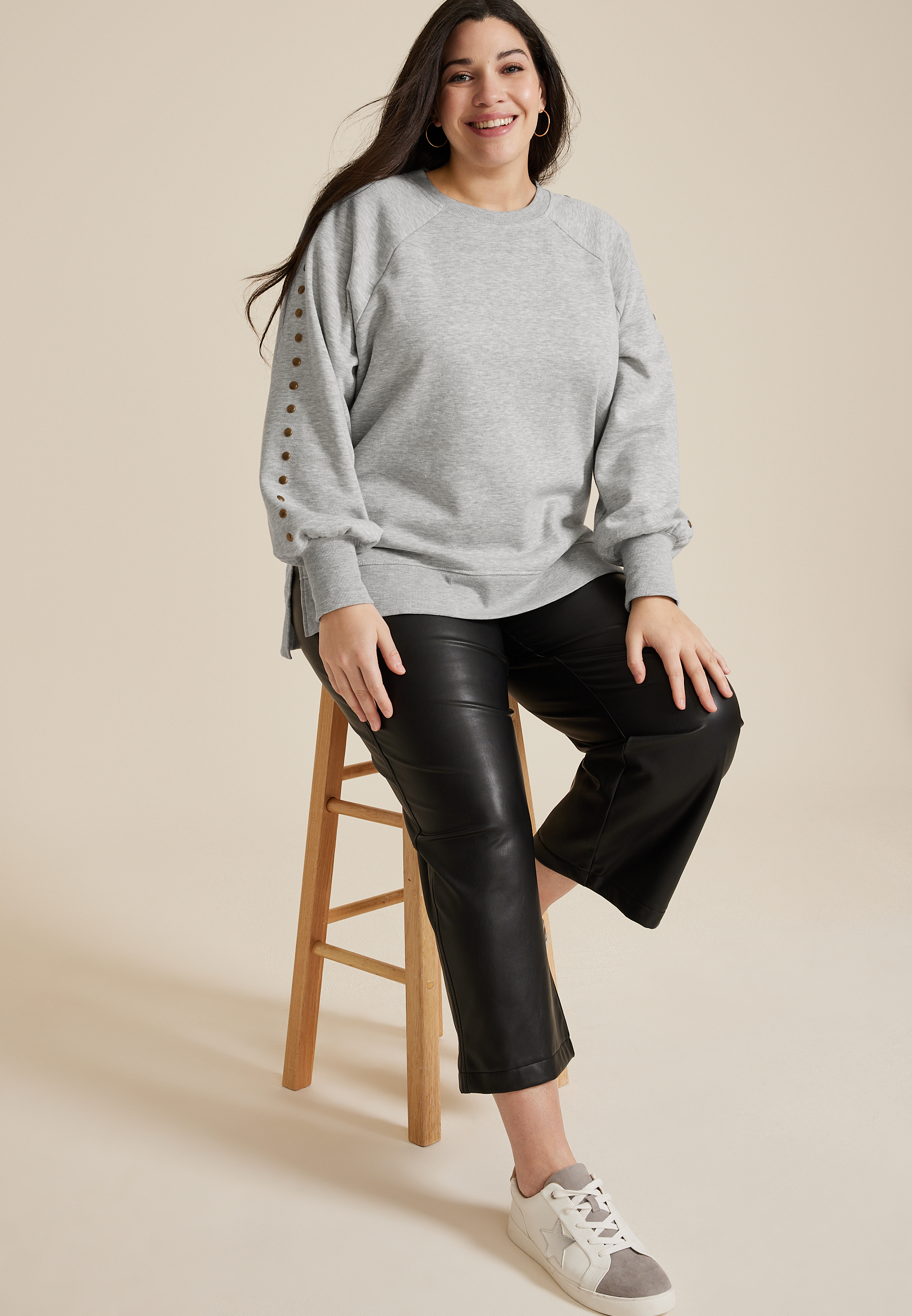 Plus Size edgely&trade; Studded Sleeve Relaxed Fit Sweatshirt, C3348, large