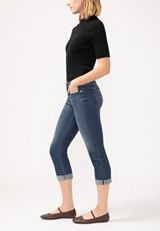Silver Jeans Co.&reg; Suki Curvy Mid Rise Luxe Stretch Capri, , small