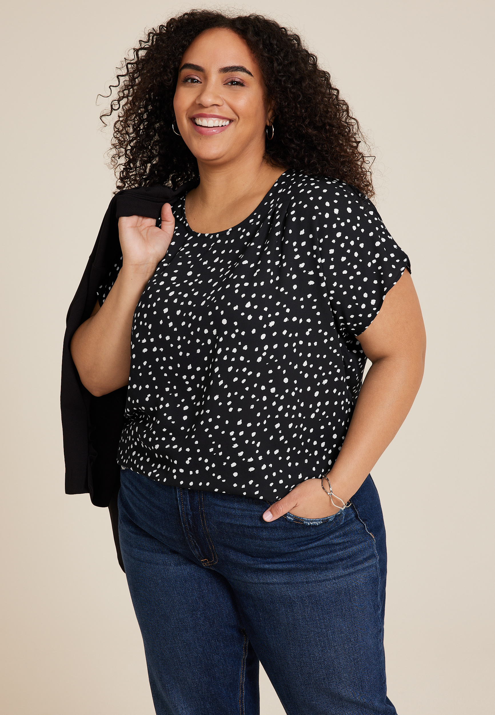 Women s Plus Size Tops Plus Tanks Tees Sweaters More maurices