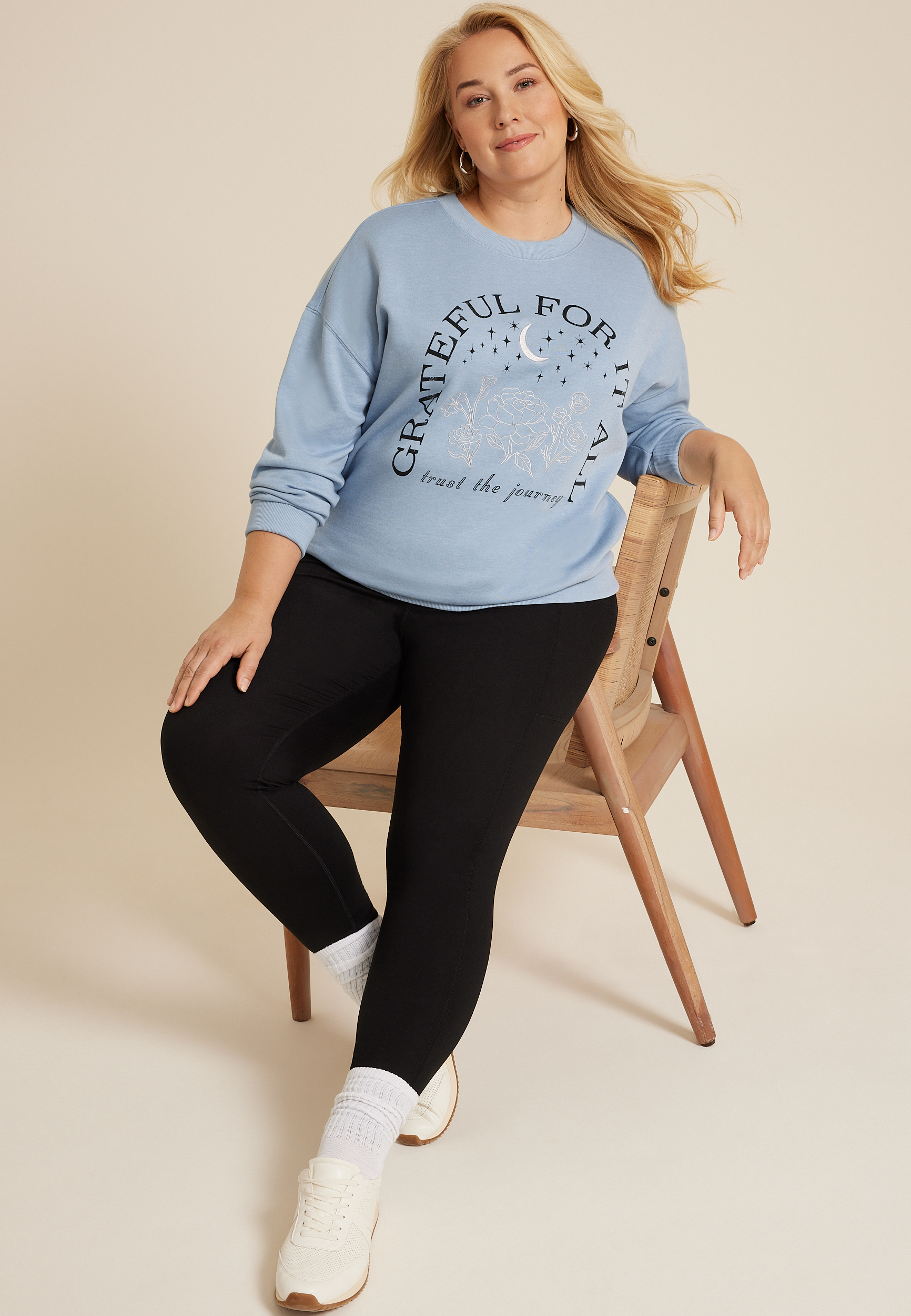 Plus Size Grateful Relaxed Fit Sweatshirt, C2487, large