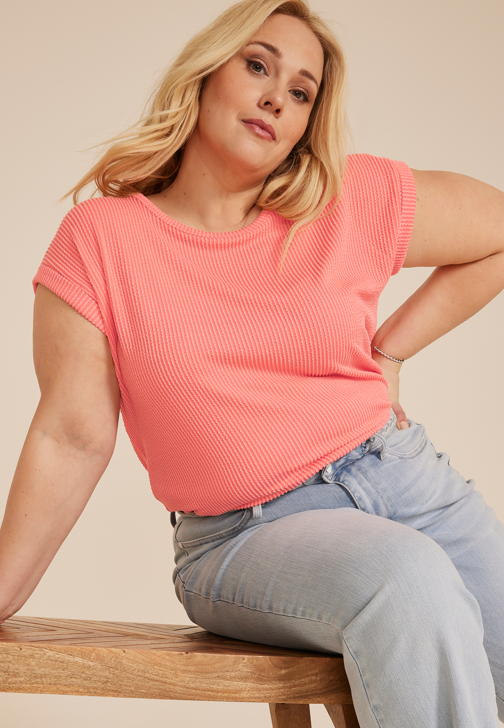 Plus Size 24/7 Clara Wavy Ribbed Short Sleeve Tee, C2011, large