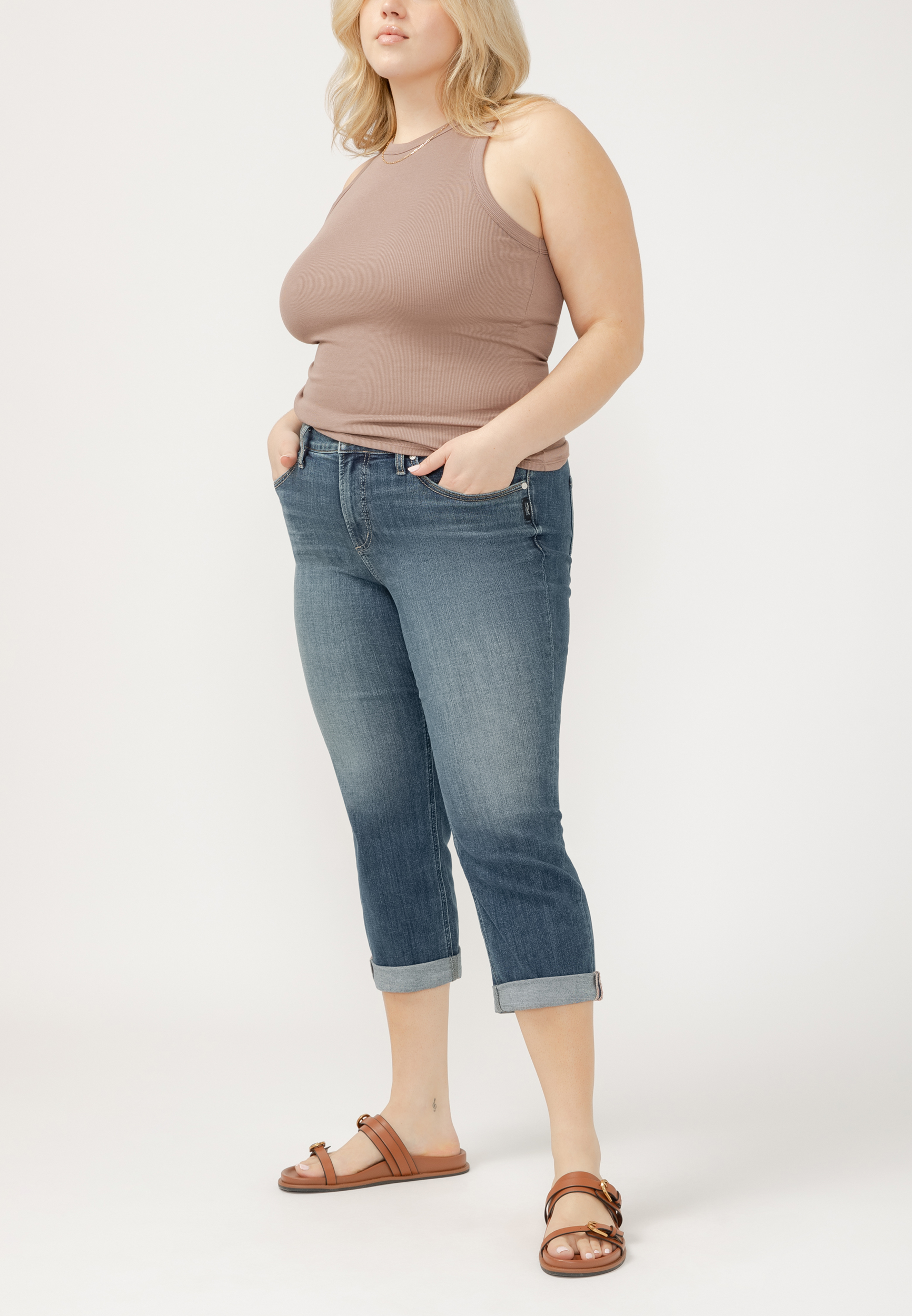 Plus Size Silver Jeans Co.&reg; Suki Curvy Mid Rise Luxe Stretch Capri, , large