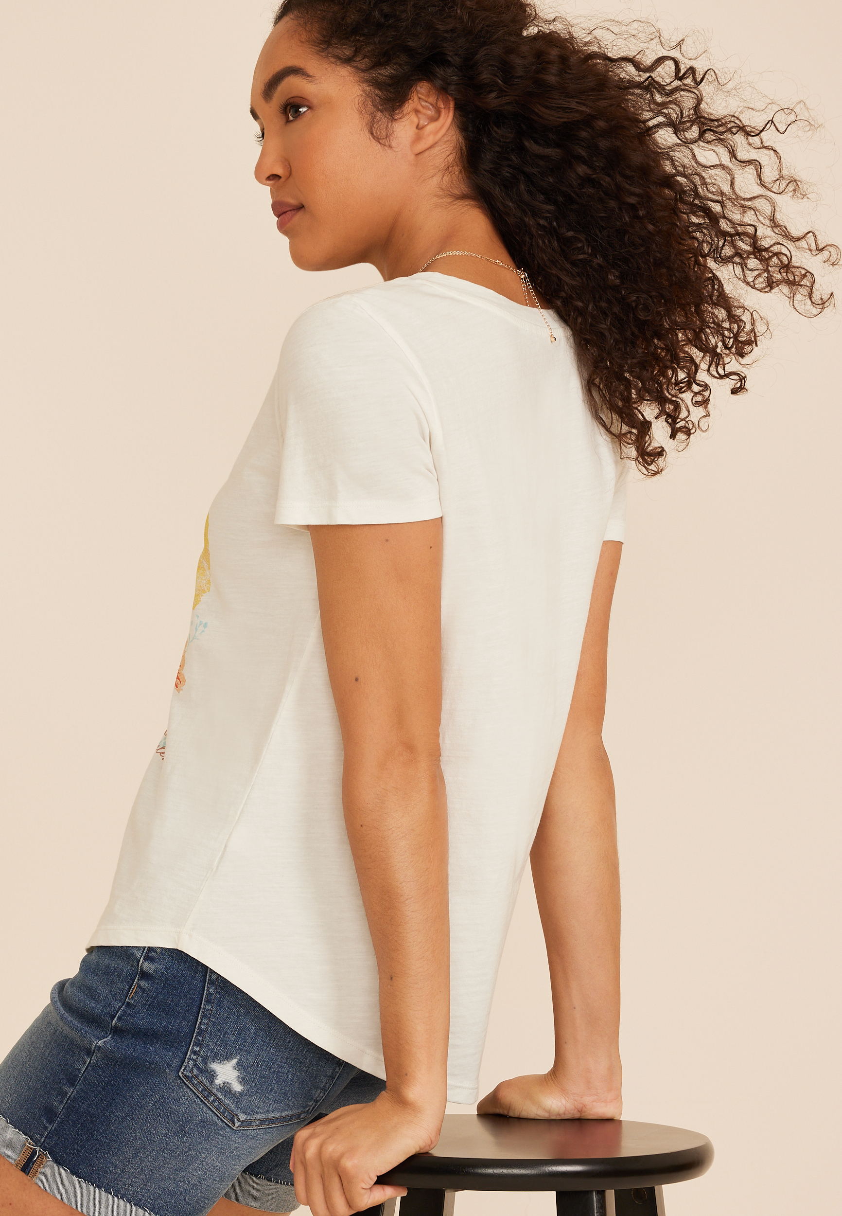 Bloom Classic Fit Graphic Tee, SUGAR SWIZZLE, large