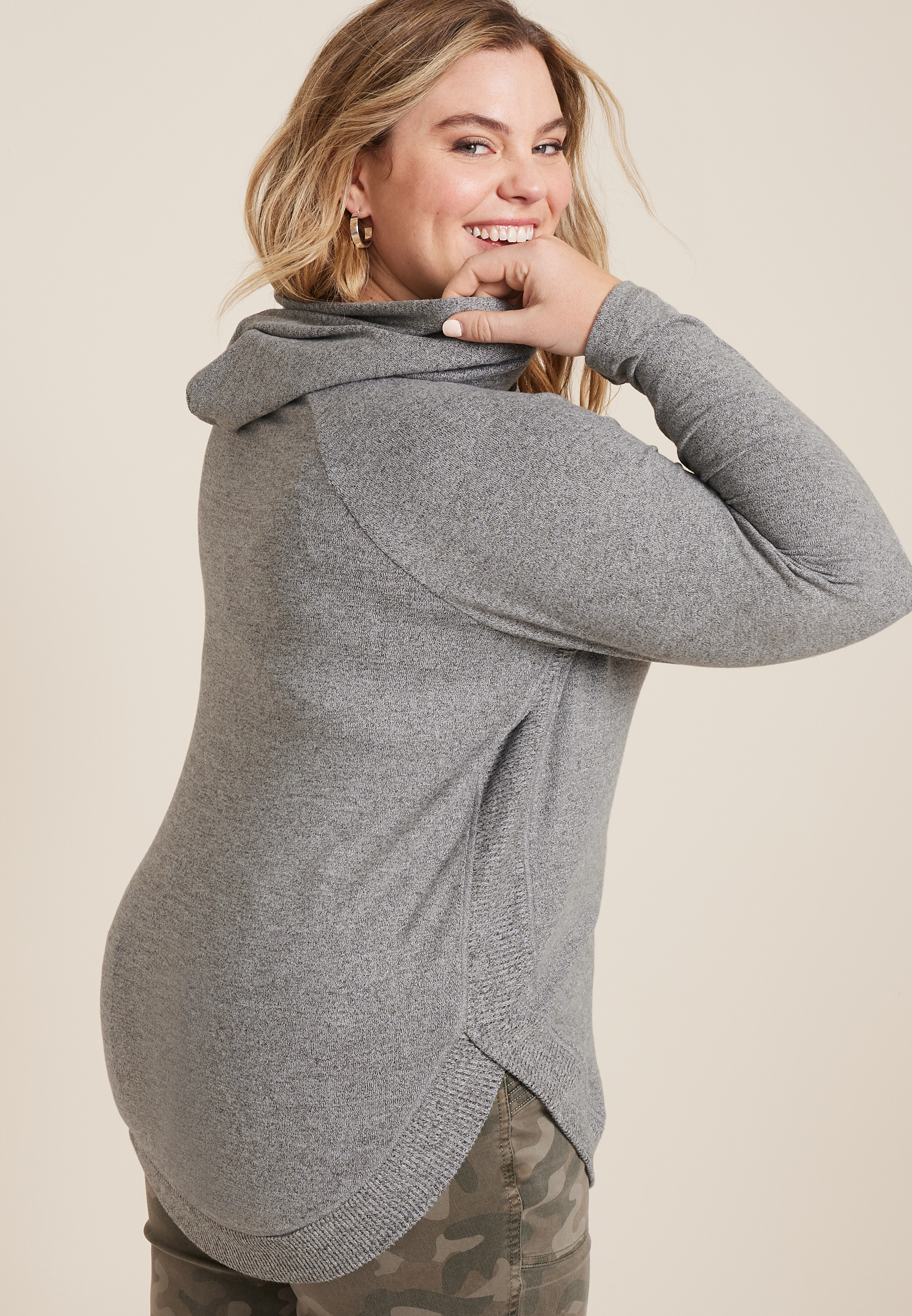 Plus Size Haven Heart Hoodie, C151, large