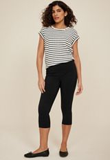 Bengaline Mid Rise Skinny Capri Pant, , small