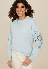 Eyelet Sleeve Sweatshirt, C7136, small