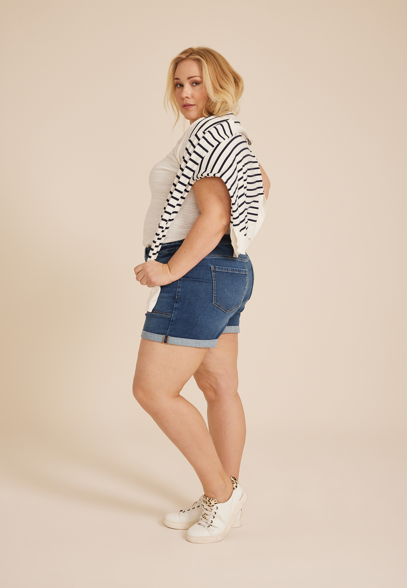 Plus Size m jeans by maurices™ Dark Mid Rise 5in Short