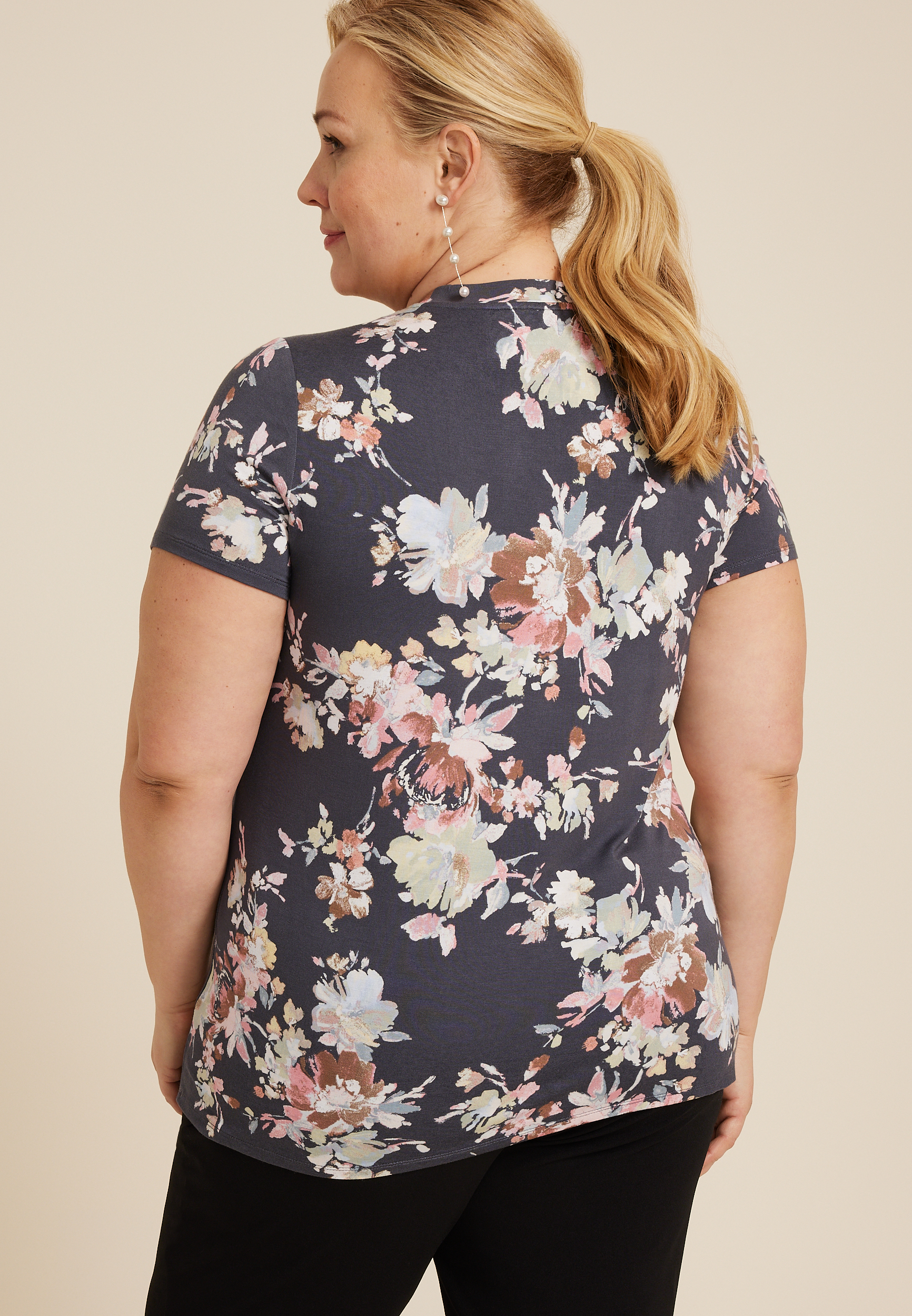 Plus Size 24/7 Kennedy Floral Crew Tee, C2722, large