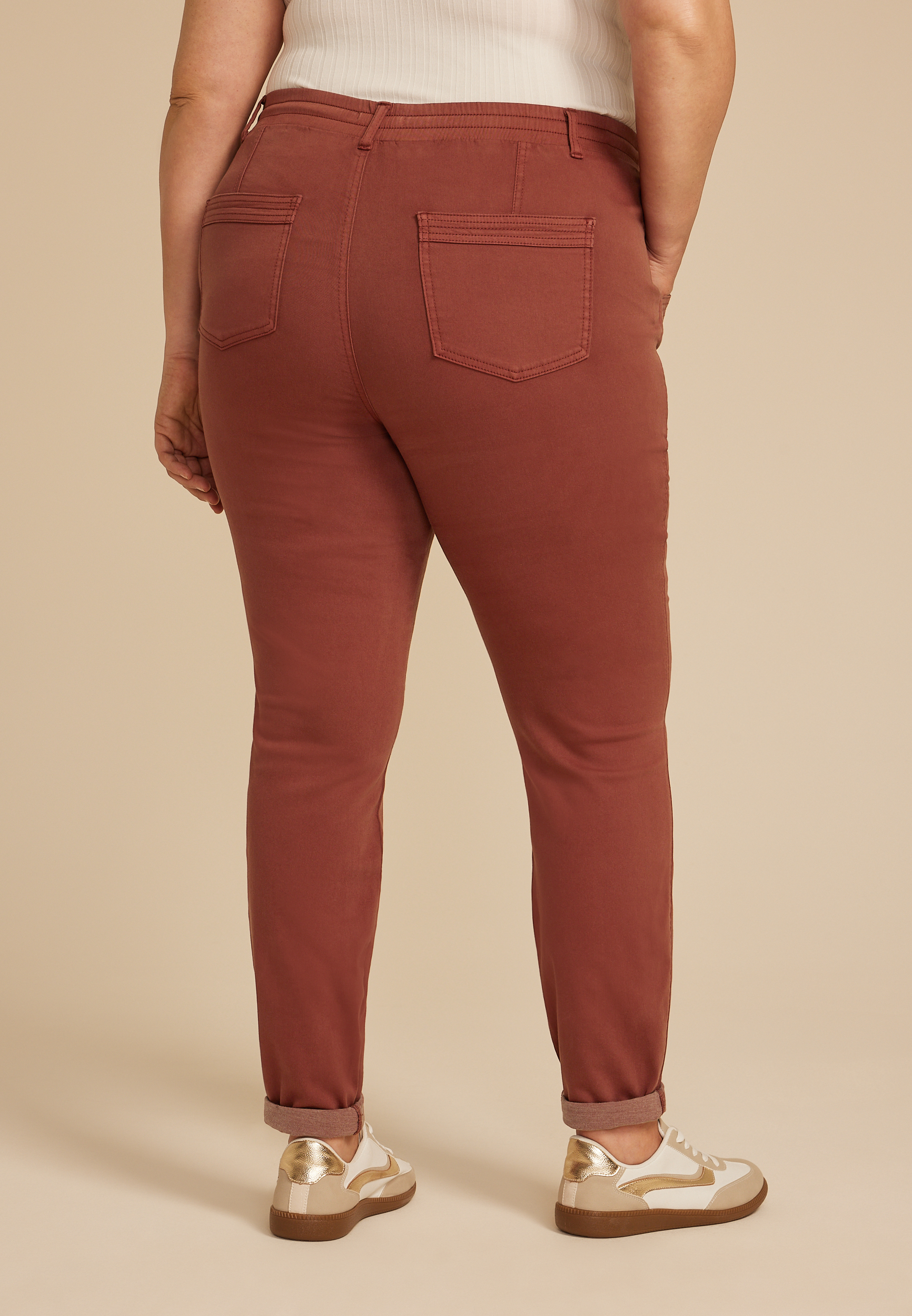 Plus Size Weekender High Rise Tapered Pant, C8065, large