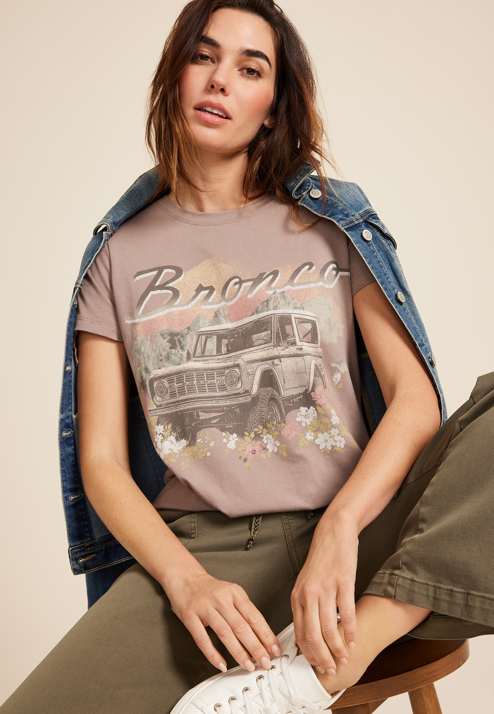Bronco Classic Fit Graphic Tee, C115, large