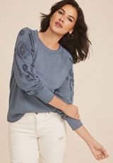 Burn Wash Eyelet Sleeve Sweatshirt, C1919, small