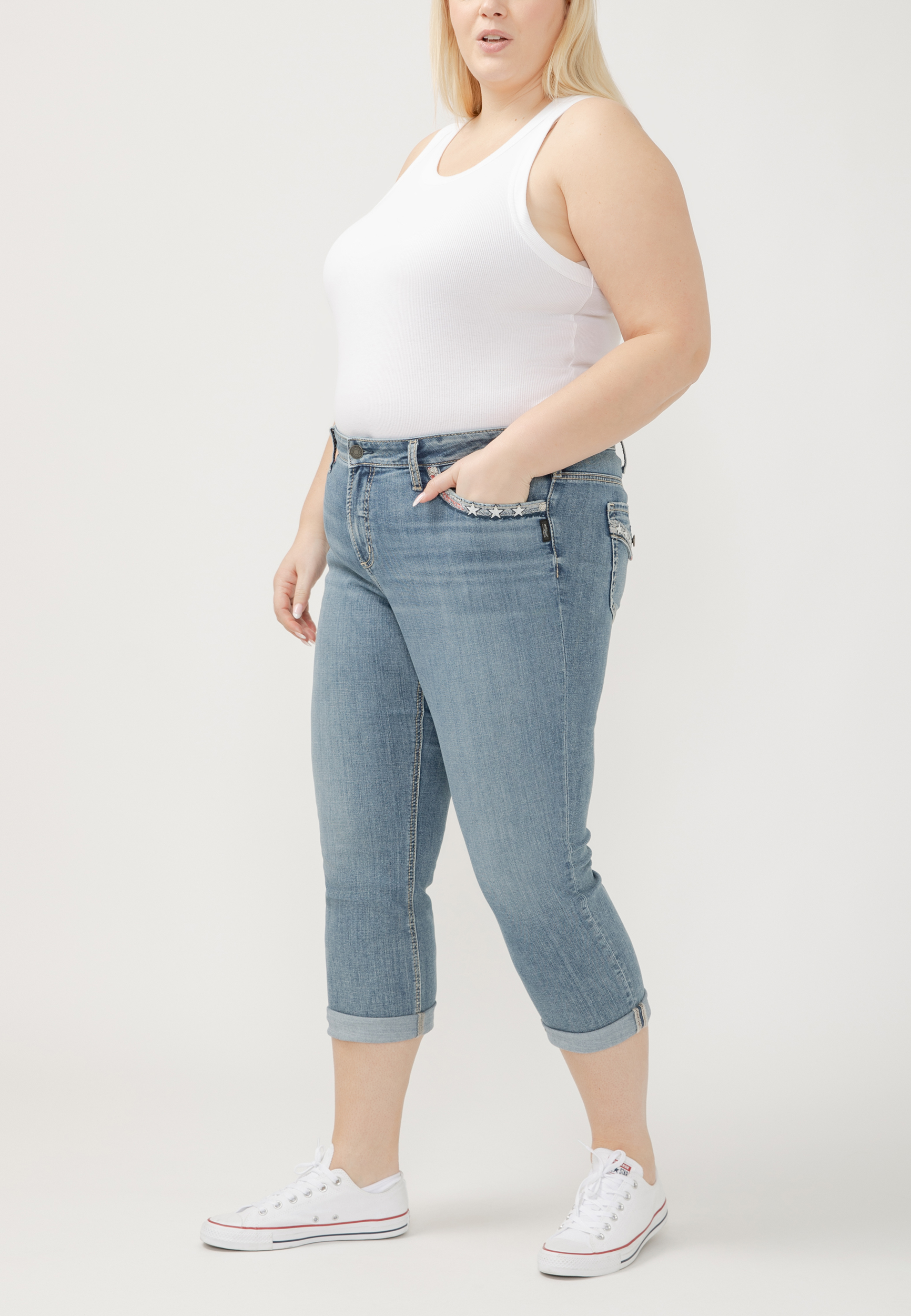 Plus Size Silver Jeans Co.&reg; Elyse Mid Rise Luxe Stretch Americana Cuffed Capri, C2806, large