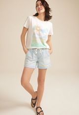 Beach Please Embroidered Sun Classic Fit Graphic Tee, C2789, small