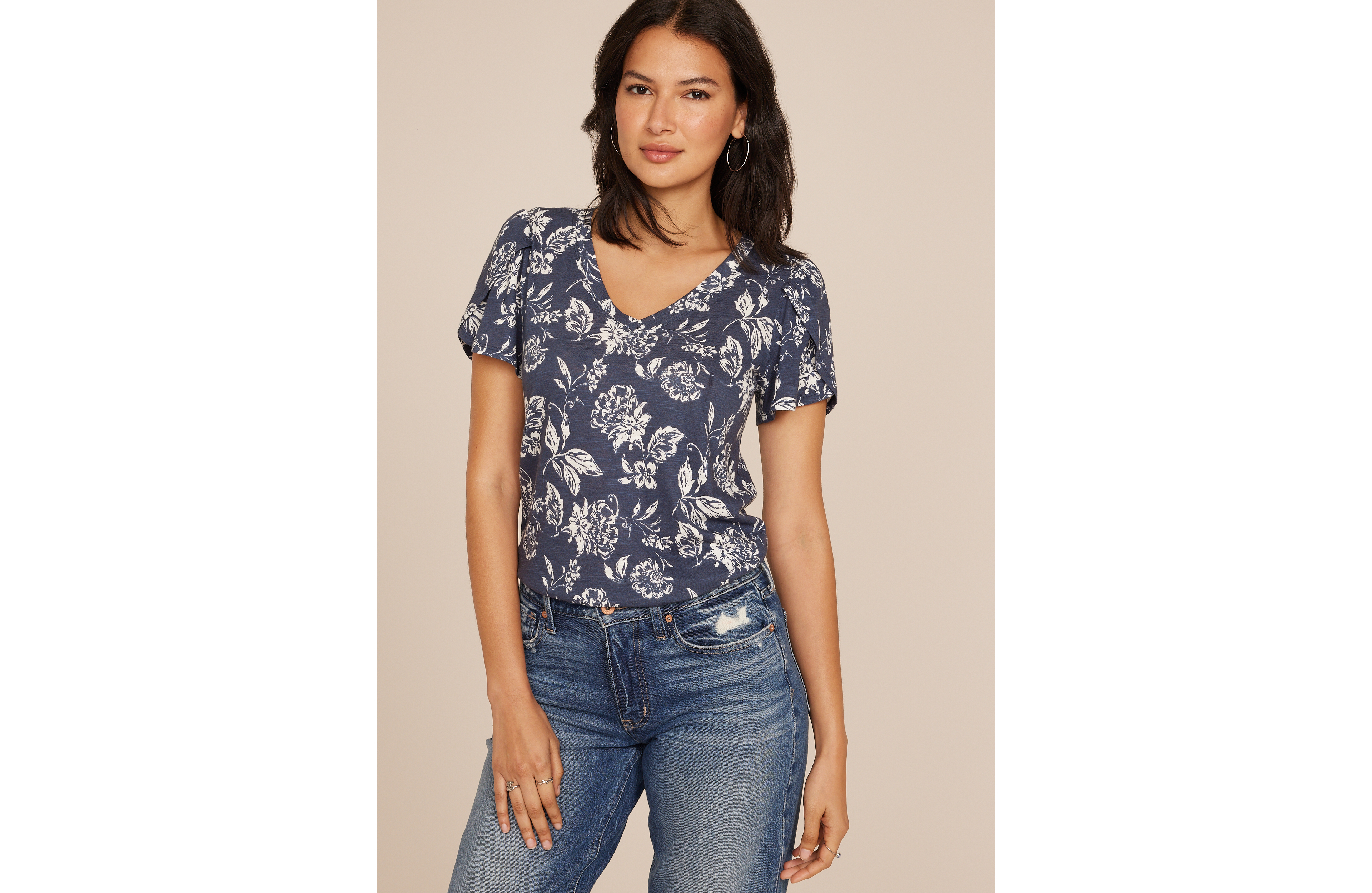 24/7 Holland Tulip Sleeve Tee