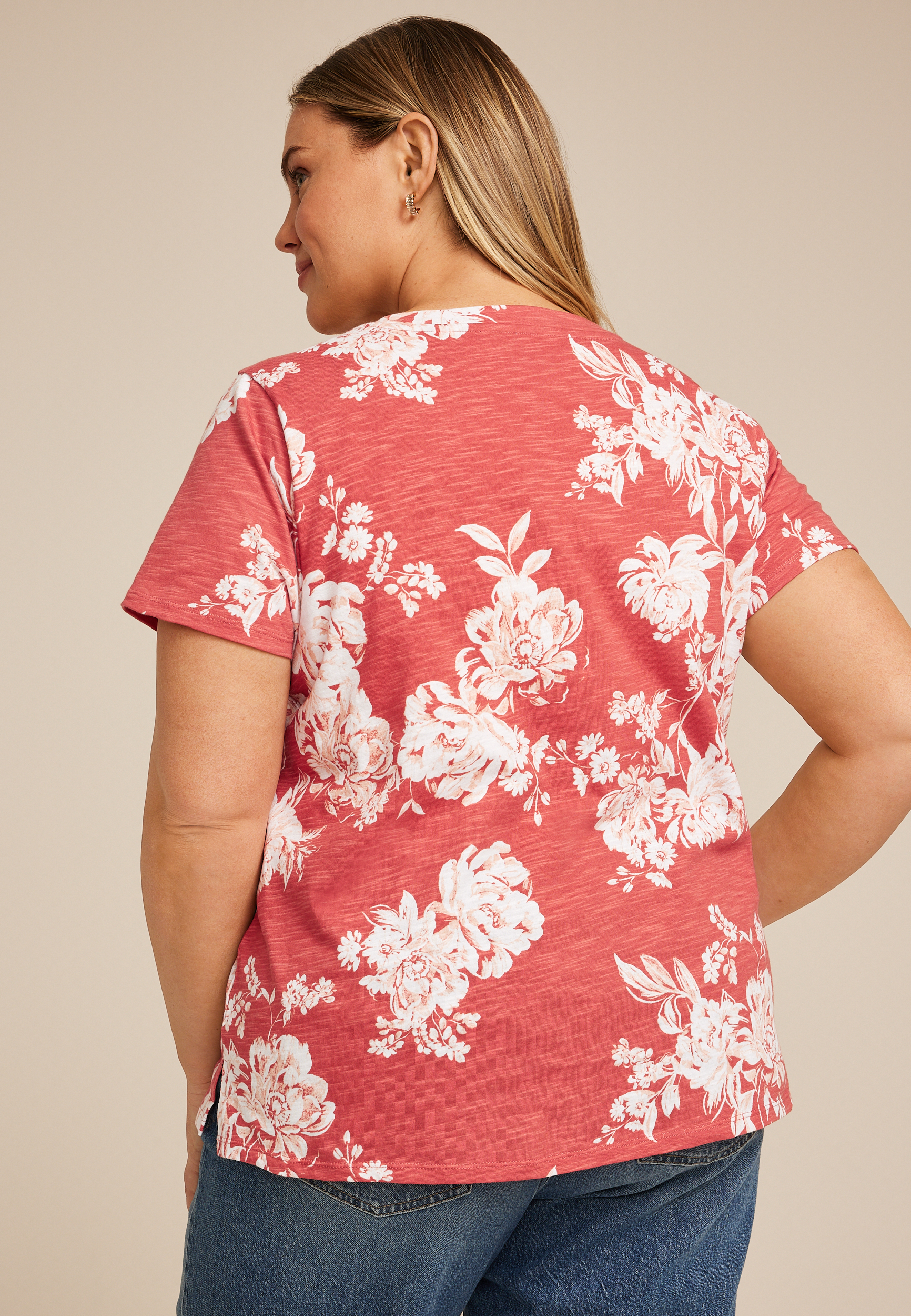 Plus Size 24/7 Dawson Floral V Neck Tee, Mineral Red Combo, large