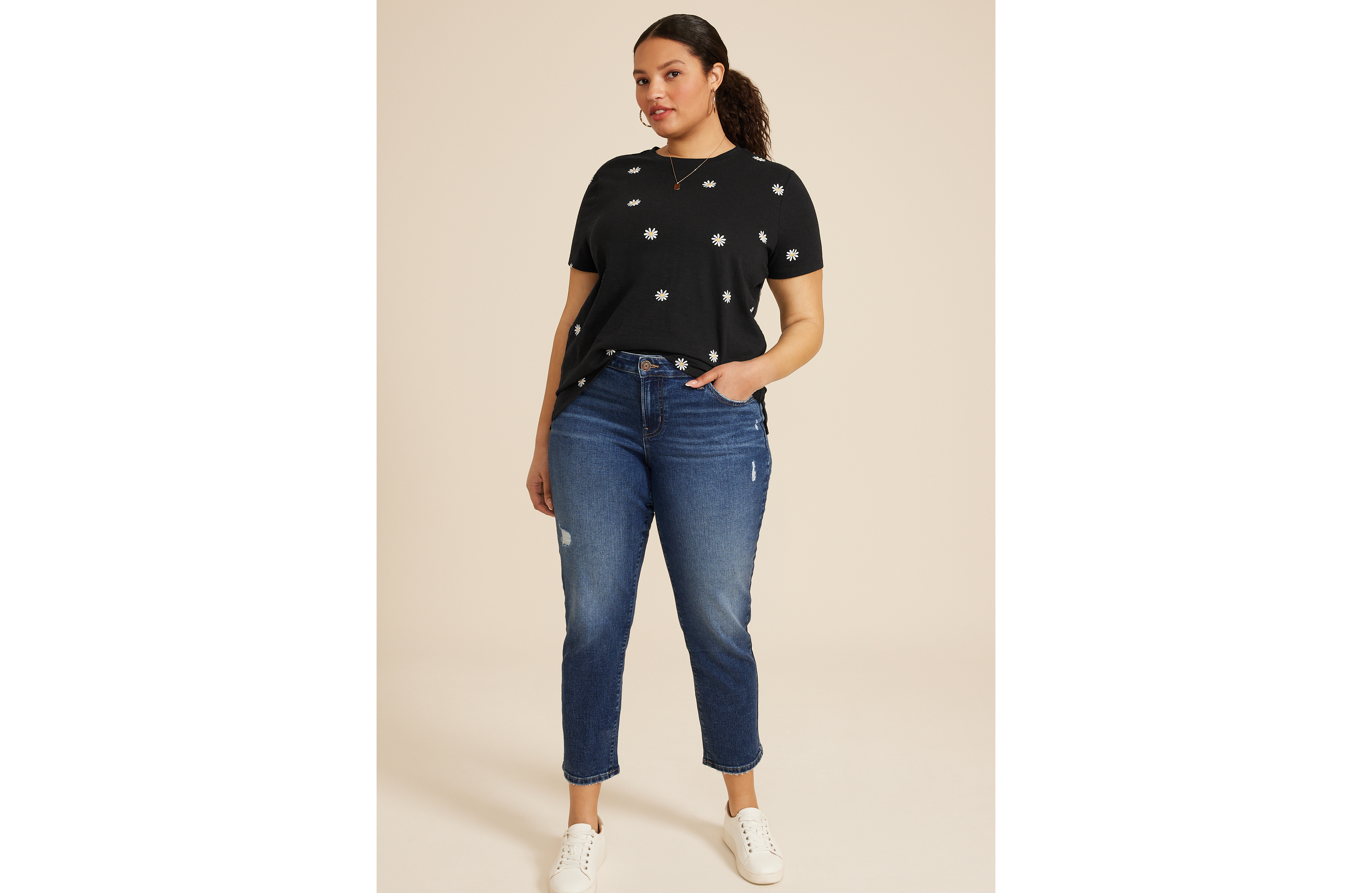 Plus 24/7 Dawson Embroidered Floral Crew Neck Tee