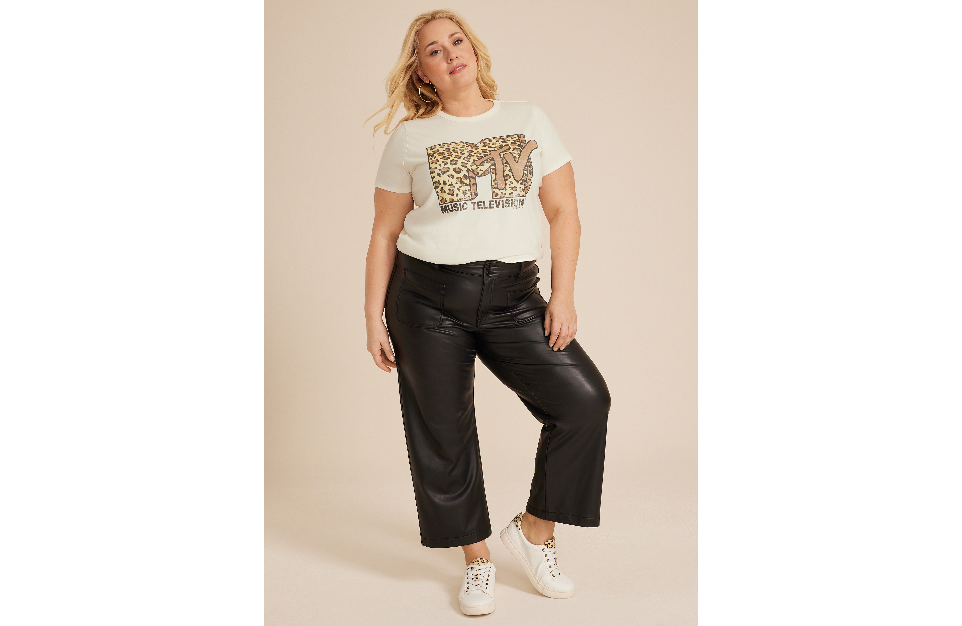 Plus MTV Classic Fit Graphic Tee