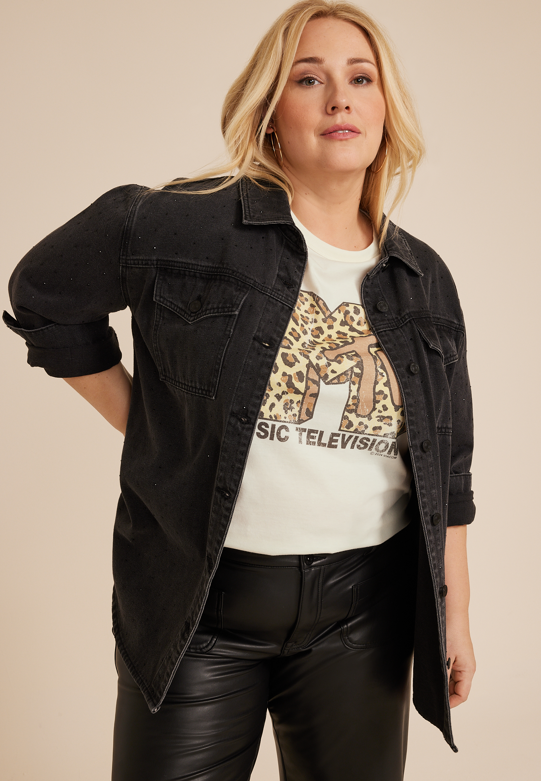 Plus Size MTV Classic Fit Graphic Tee, C2789, large