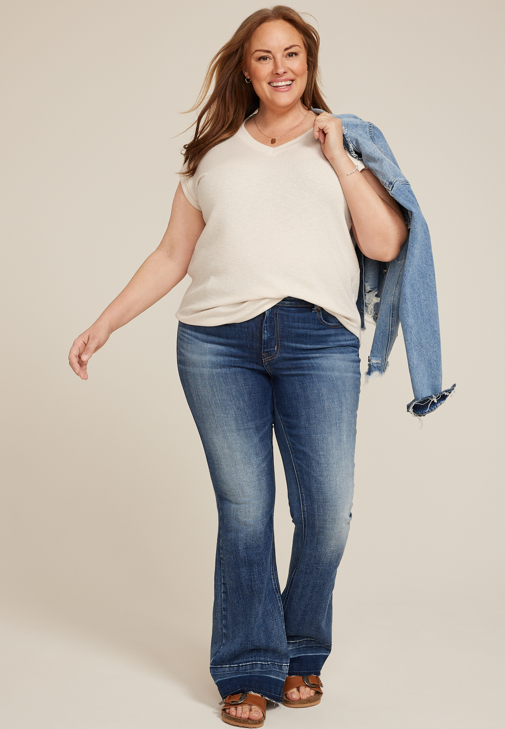 Plus Size 24/7 Berkley V Neck Tee, C2445, large