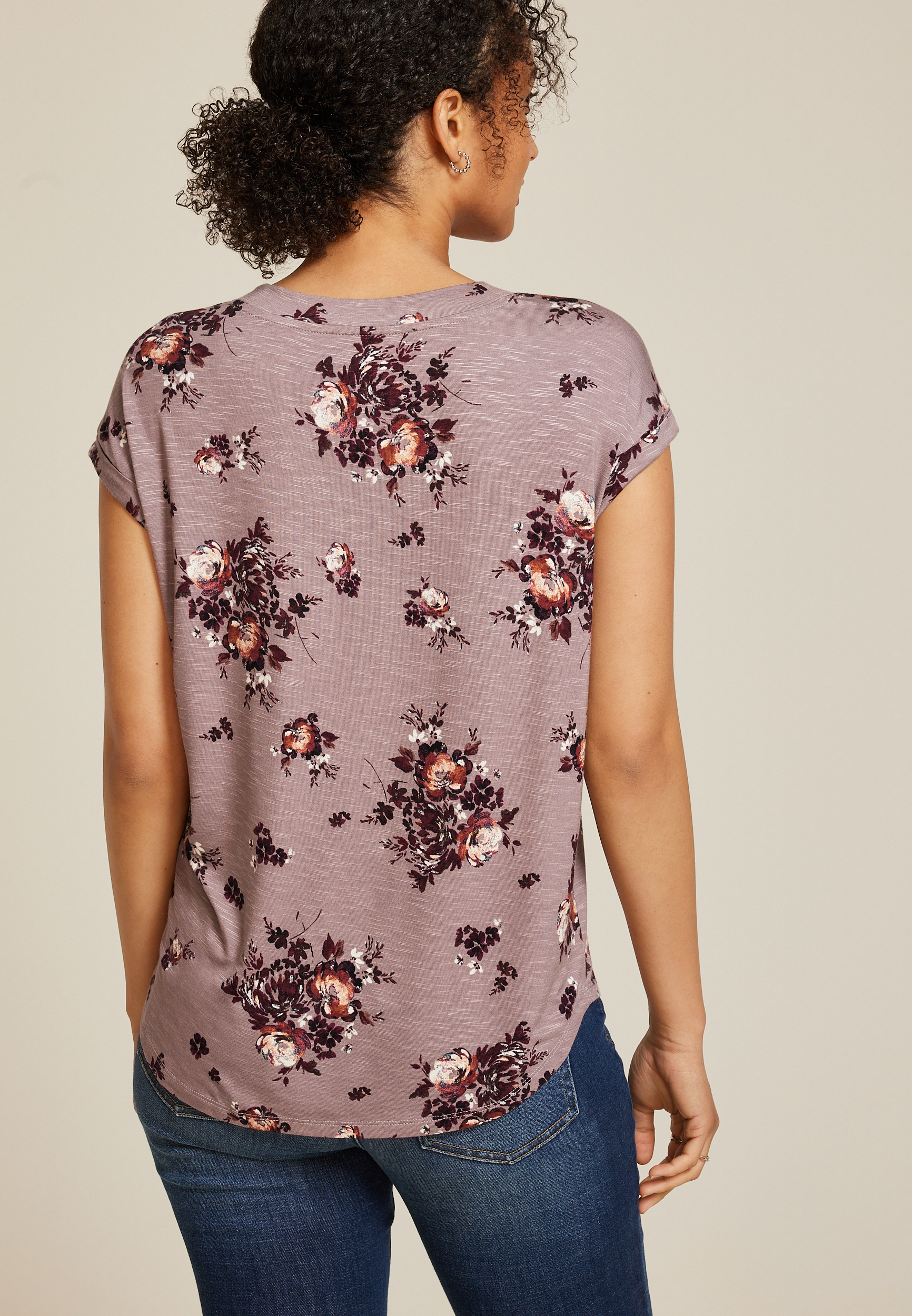 24/7 Berkley Floral V Neck Tee, C9248, large