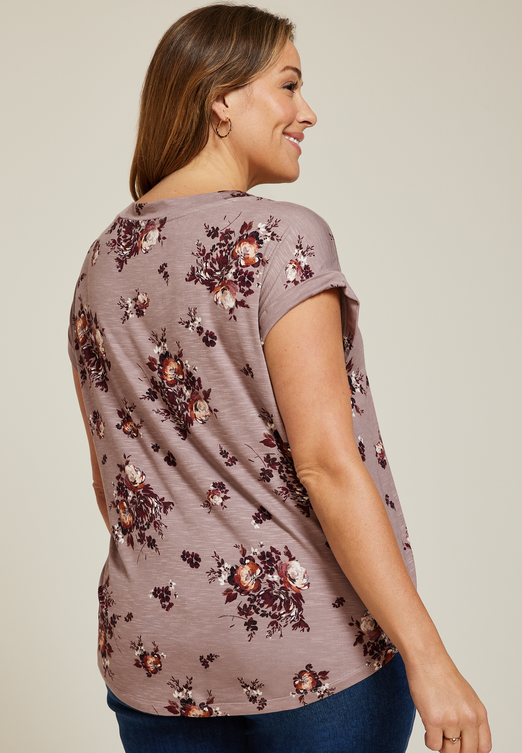 Plus Size 24/7 Berkley Floral V Neck Tee, C9248, large