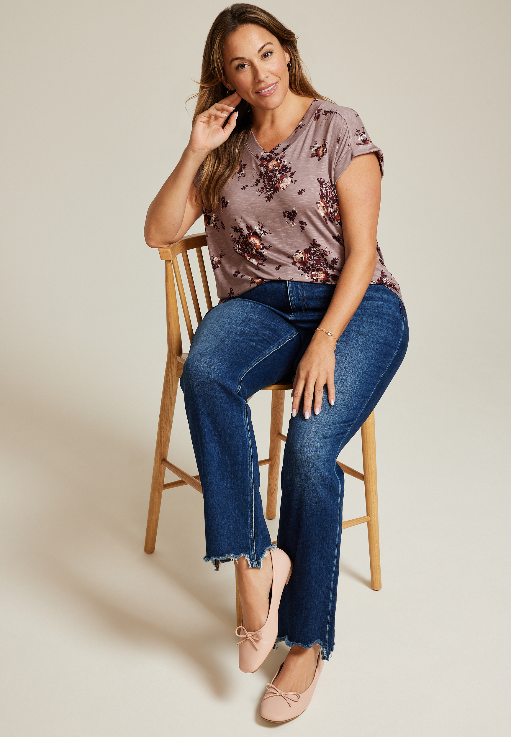 Plus Size 24/7 Berkley Floral V Neck Tee, C9248, large