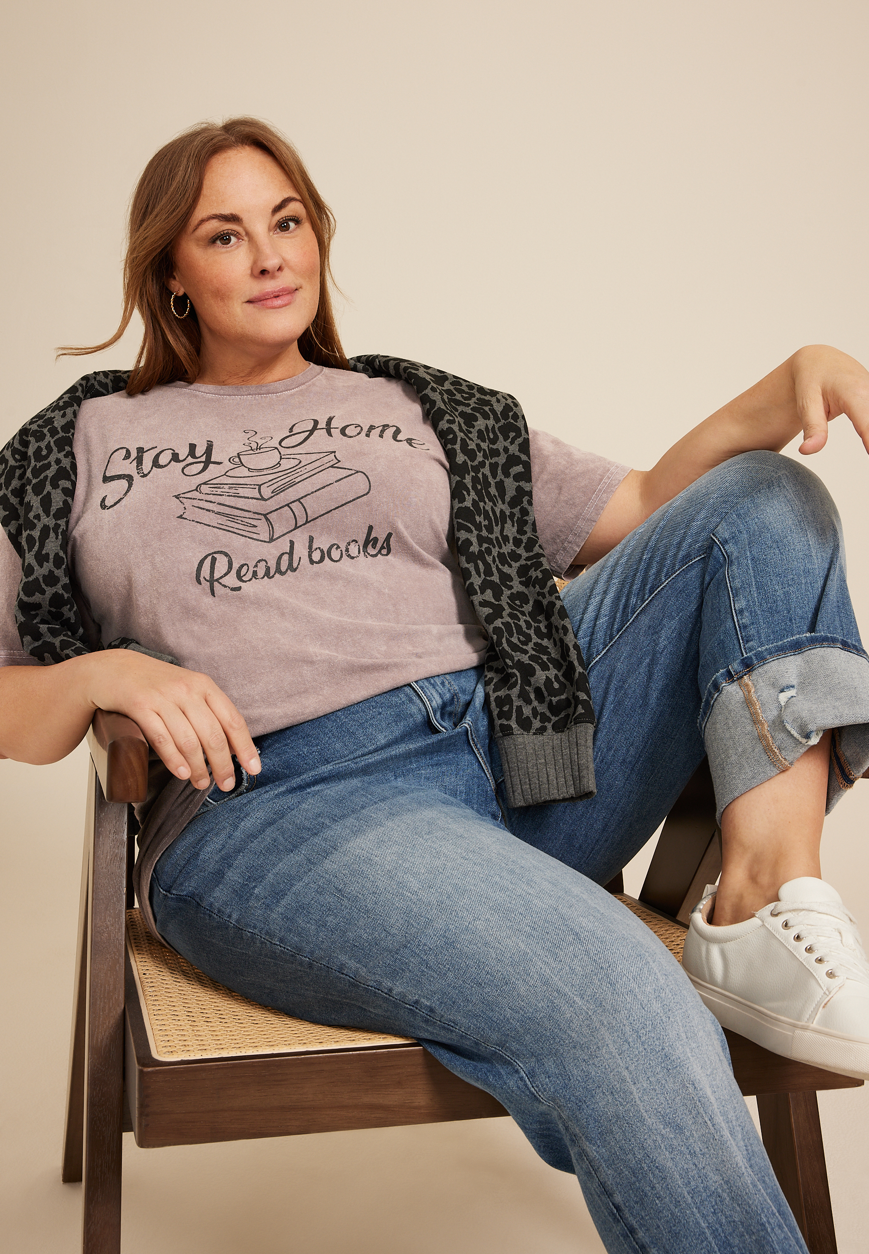 Plus Size Stay Home Read Books Relaxed Fit Graphic Tee, TWILIGHT MAUVE, large