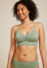 True Stretch Seamless Cinched Front Bralette, C4610, small