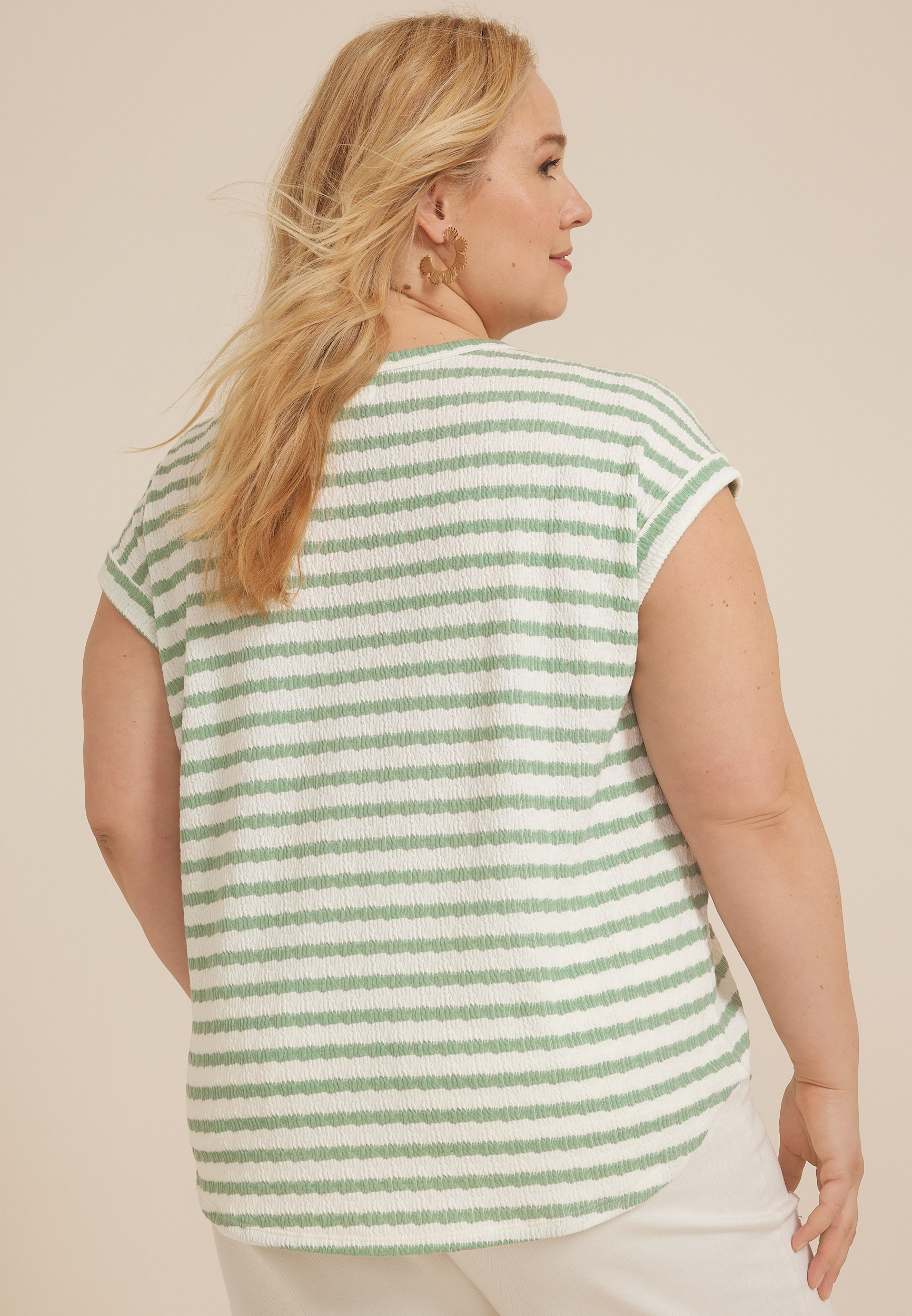 Plus Size 24/7 Clara Jacquard Striped Short Sleeve Tee, C5003, large