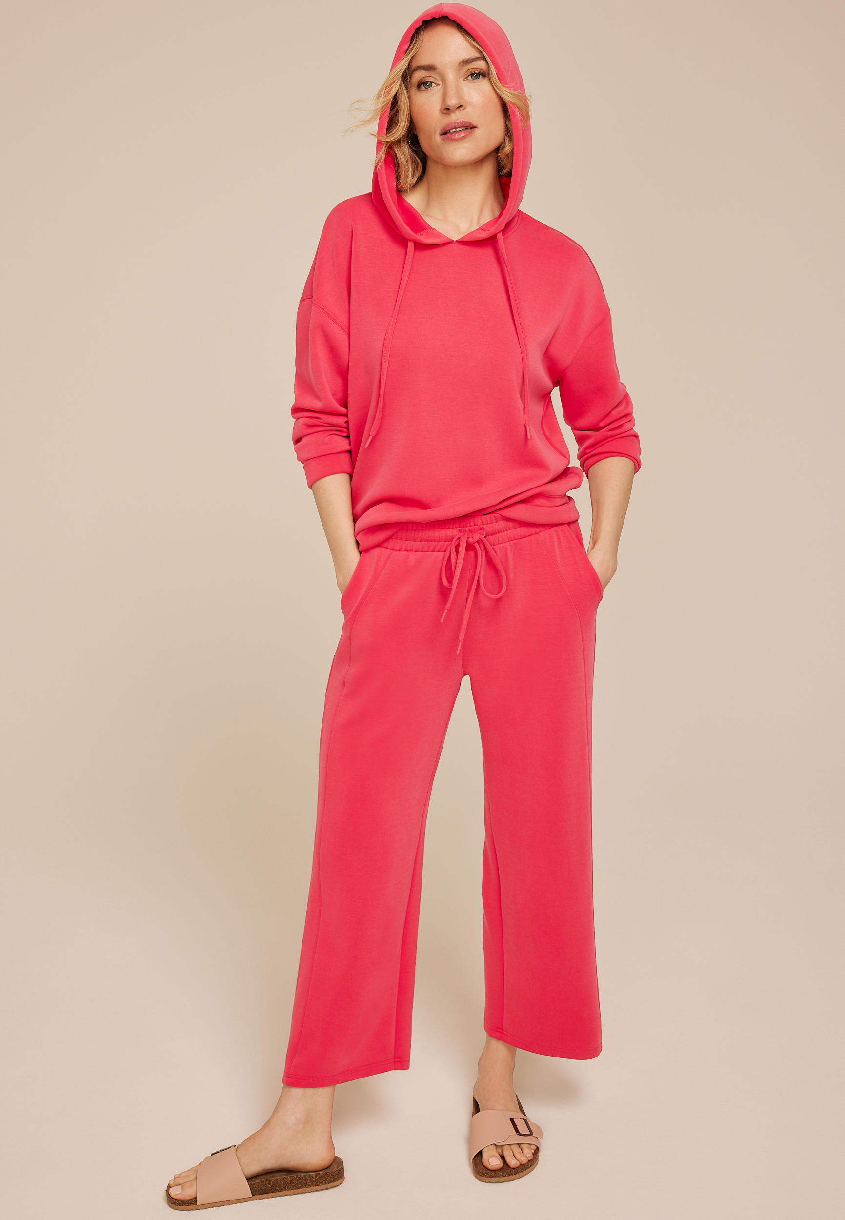 Ribbed Scuba Wide Leg Cropped Pant