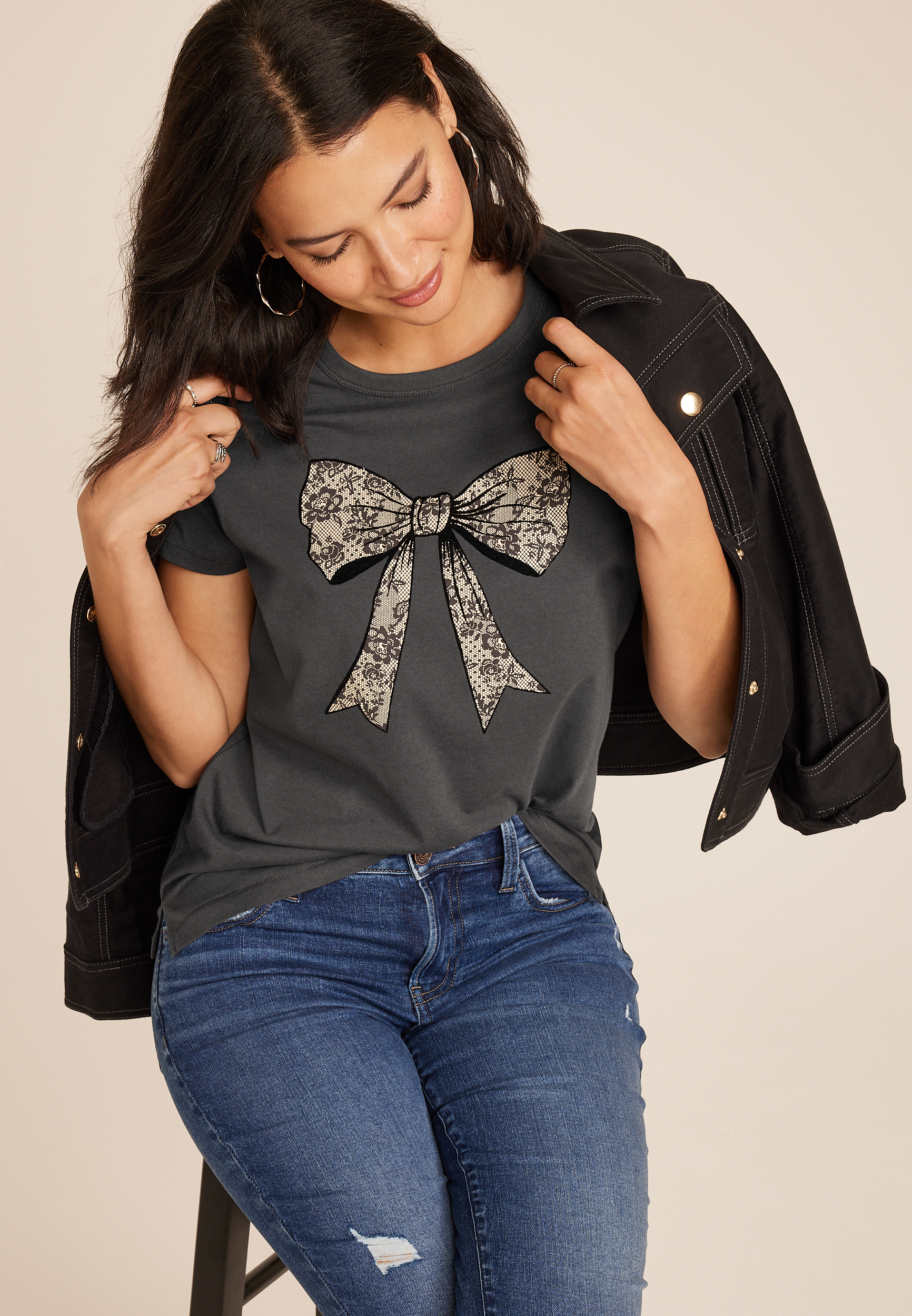 Lace Bow Classic Fit Graphic Tee, C1876, large